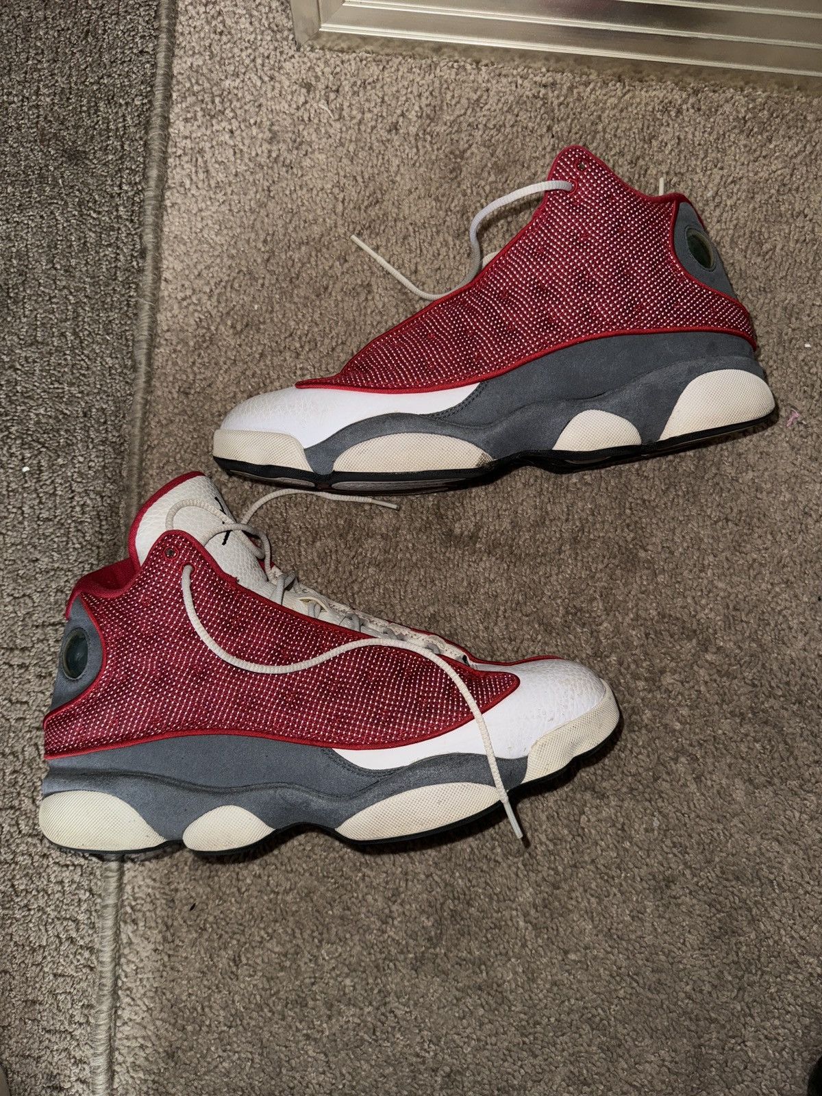 Jordan Brand × Nike Air Jordan 13 Size US 10.5 / EU 43-44 - 2 Thumbnail