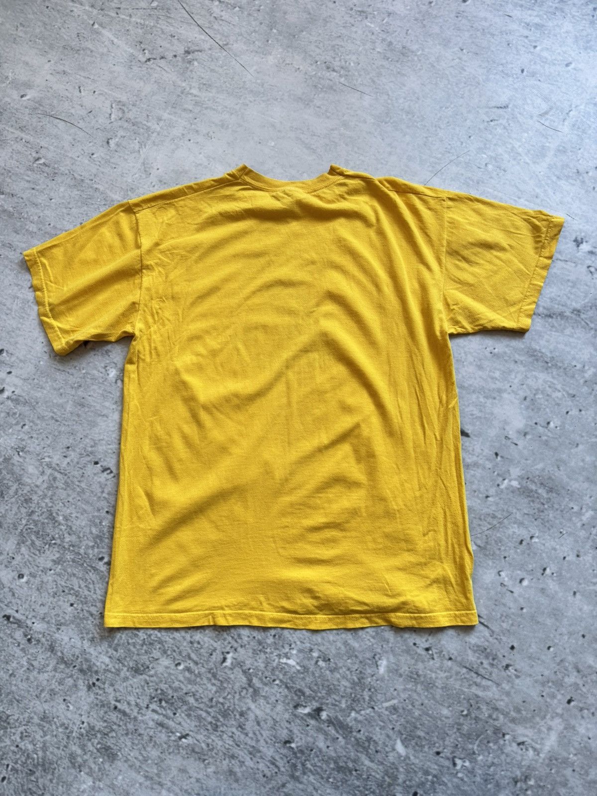 Cartoon Network × Fruit Of The Loom Cartoon Wallace & Gromit yellow tee 2006 Size US L / EU 52-54 / 3 - 2 Thumbnail