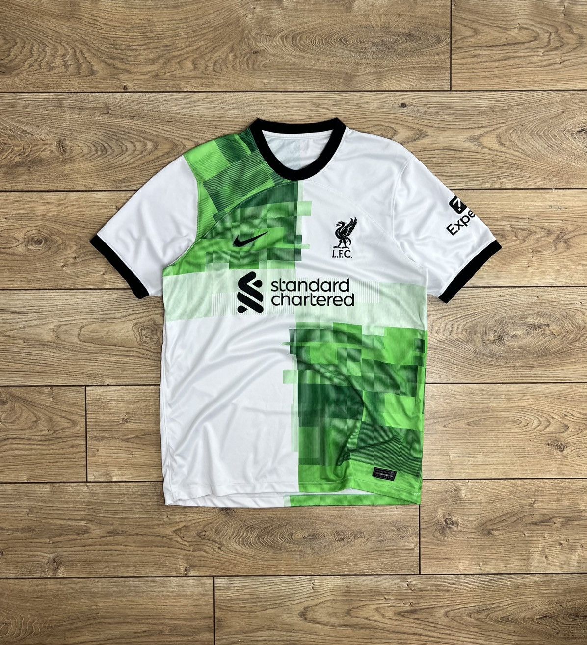 Nike Liverpool FC 2023/24 Away Jersey Size US L / EU 52-54 / 3 - 1 Thumbnail