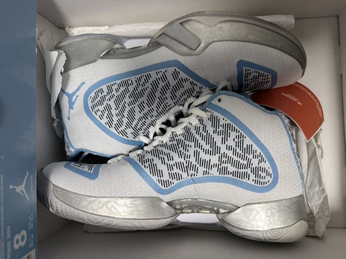 Jordan Brand Jordan 11 Pantone Ultimate Gift of Flight Pack OG ALL Size US 8 / EU 41 - 12 Thumbnail