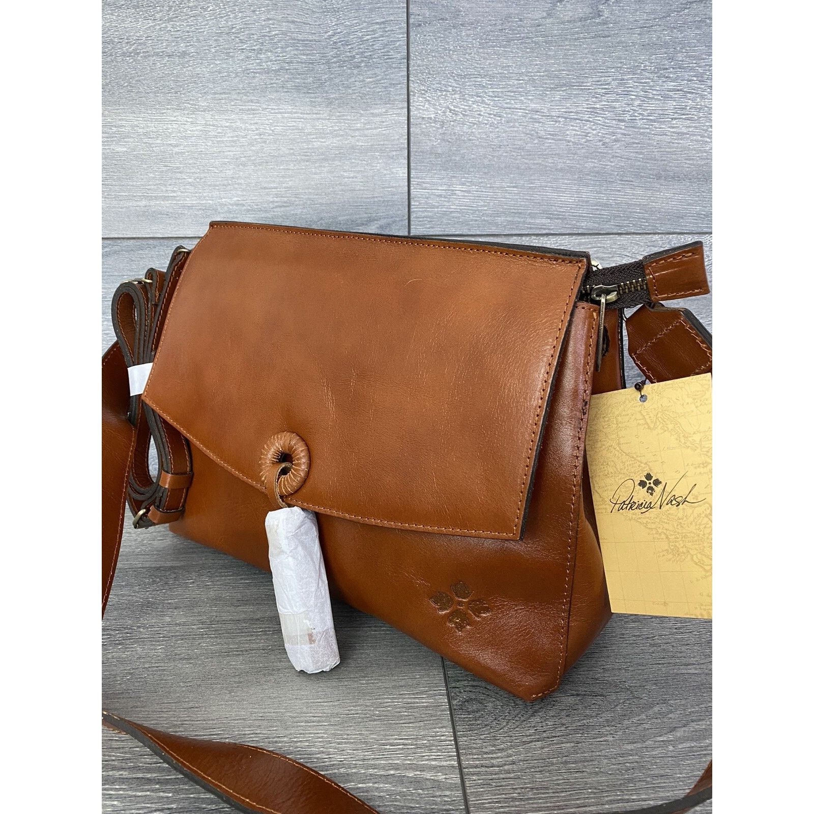 Patricia Nash Patricia Nash Top Handle Satchel Tan color bag A373034 Size ONE SIZE - 3 Thumbnail