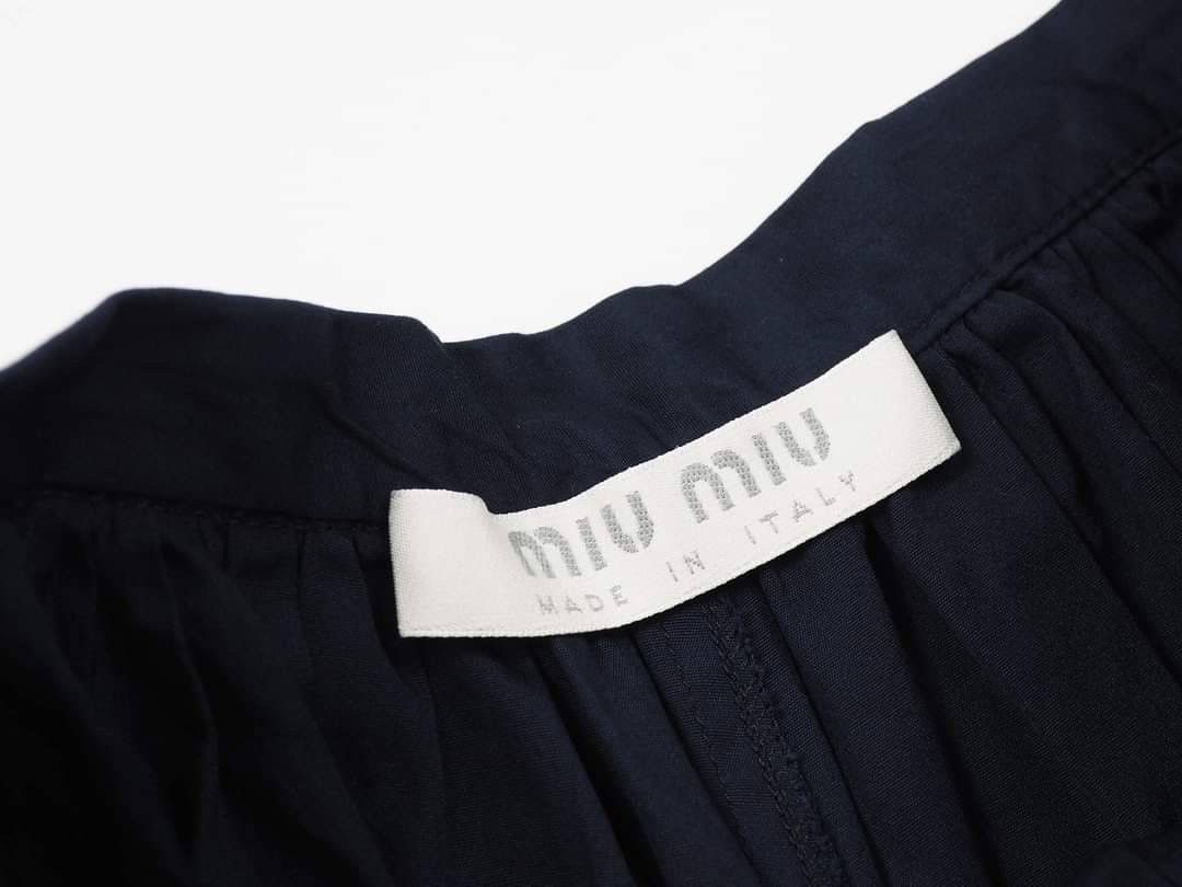 Miu Miu Miu Miu Three quarter pants Size 26" / US 2 / IT 38 - 5 Thumbnail