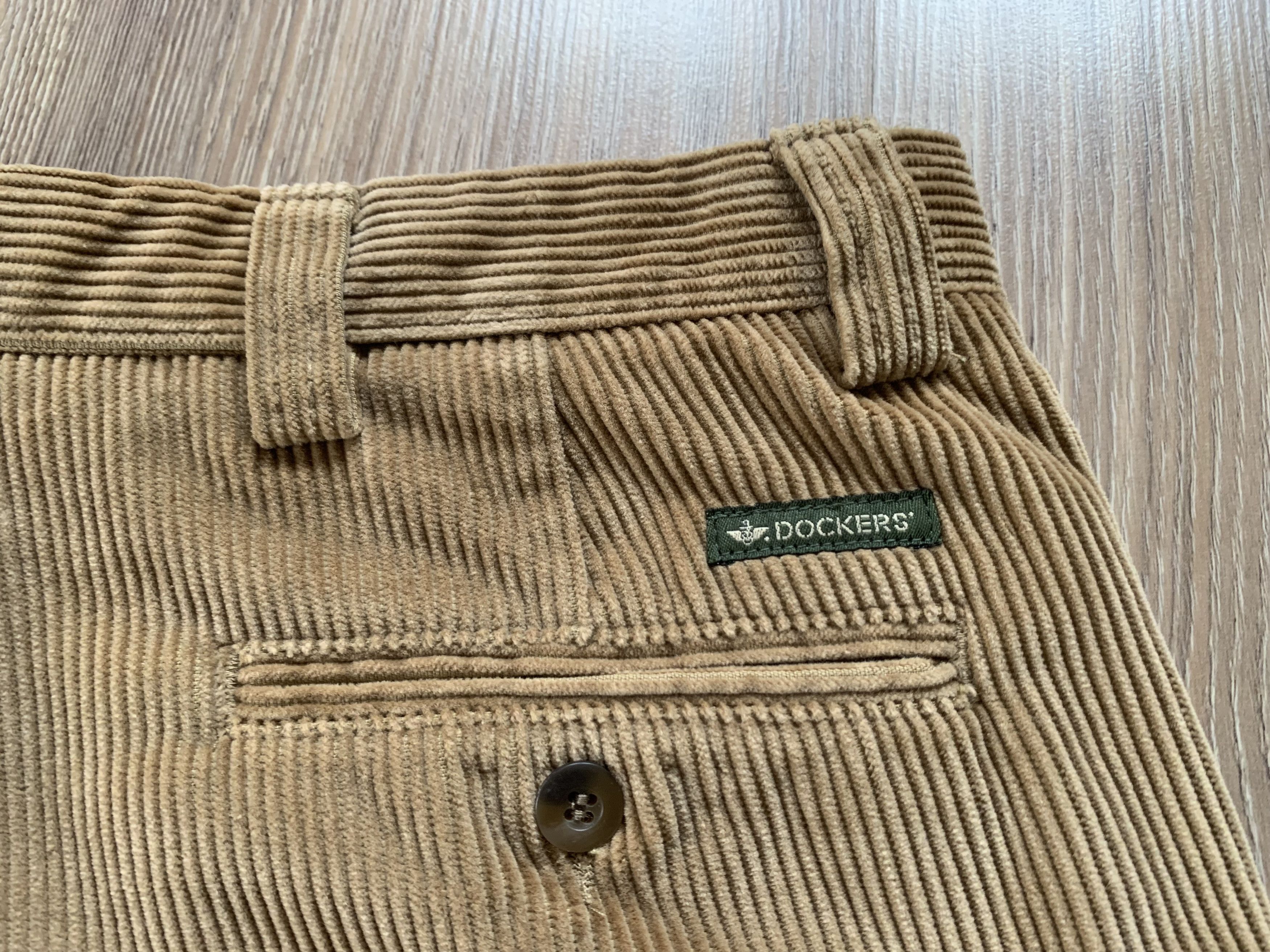 Dockers Mens Vintage Dockers Khaki Corduroy Pants Trousers Size US 32 / EU 48 - 7 Thumbnail
