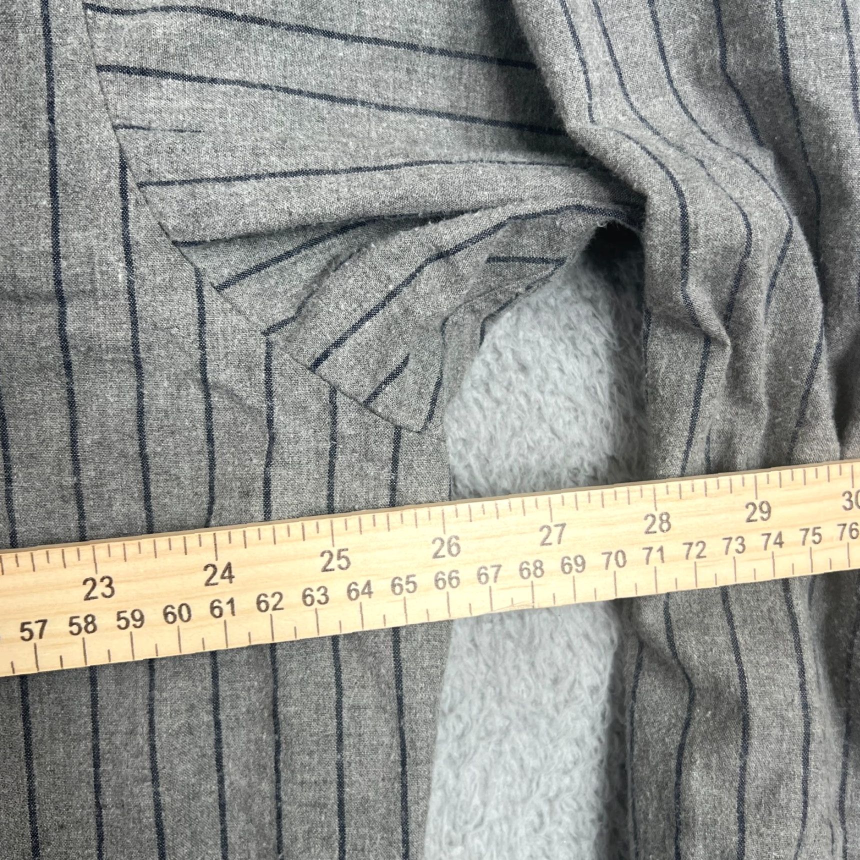 Ralph Lauren VINTAGE Ralph Lauren Button-Down Shirt Men L Gray Striped Blake Long Sleeve Cotton Size 42R - 4 Thumbnail