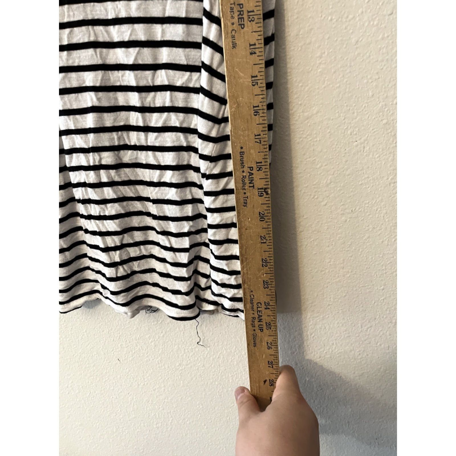 H&M H&M Basic Tank Size Small Black White Muscle Shirt Women Striped Size S / US 4 / IT 40 - 5 Thumbnail