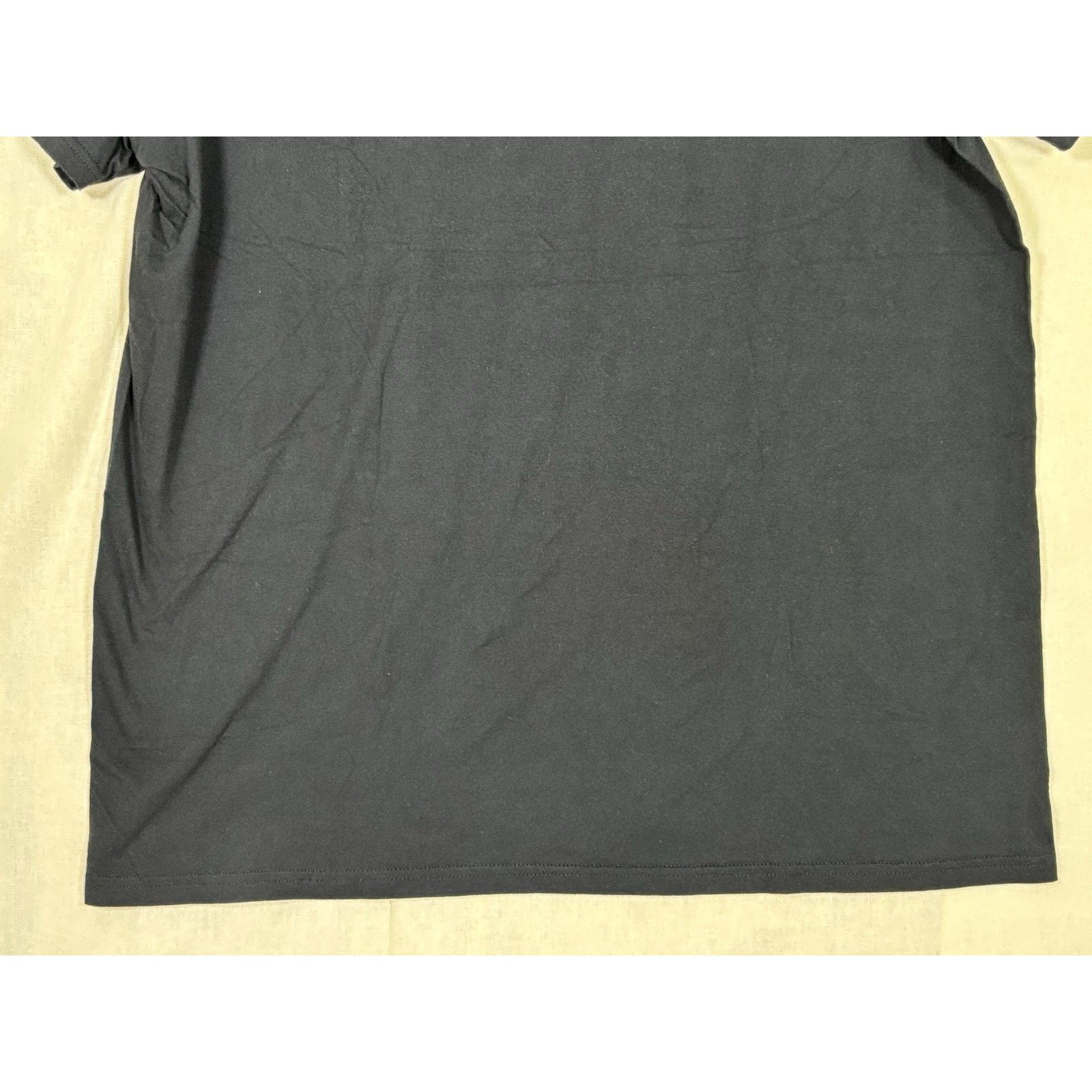 The Unbranded Brand Queen Nation Tribute Band T-Shirt Youth XL Tee Size US L / EU 52-54 / 3 - 15 Thumbnail