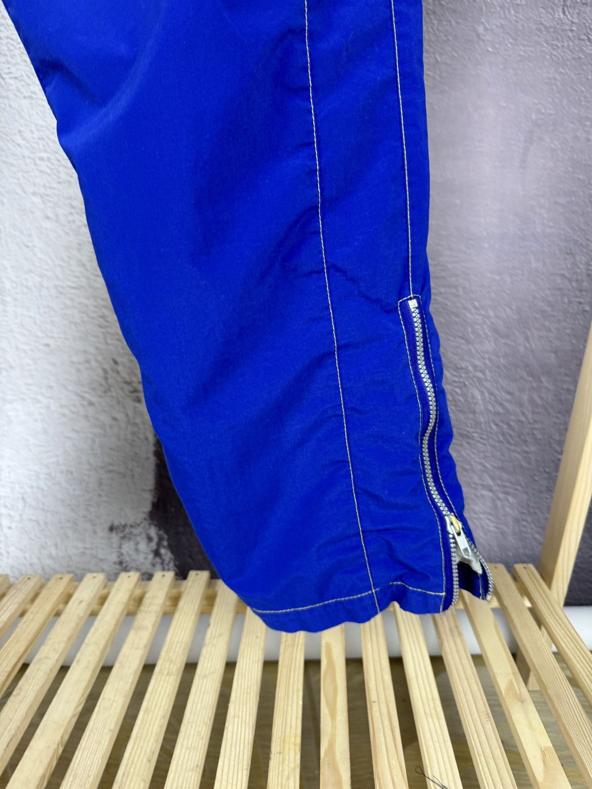 Mercedes-Benz × Vintage Mercedes-Benz vintage blue yellow striped track suit Size US L / EU 52-54 / 3 - 19 Thumbnail
