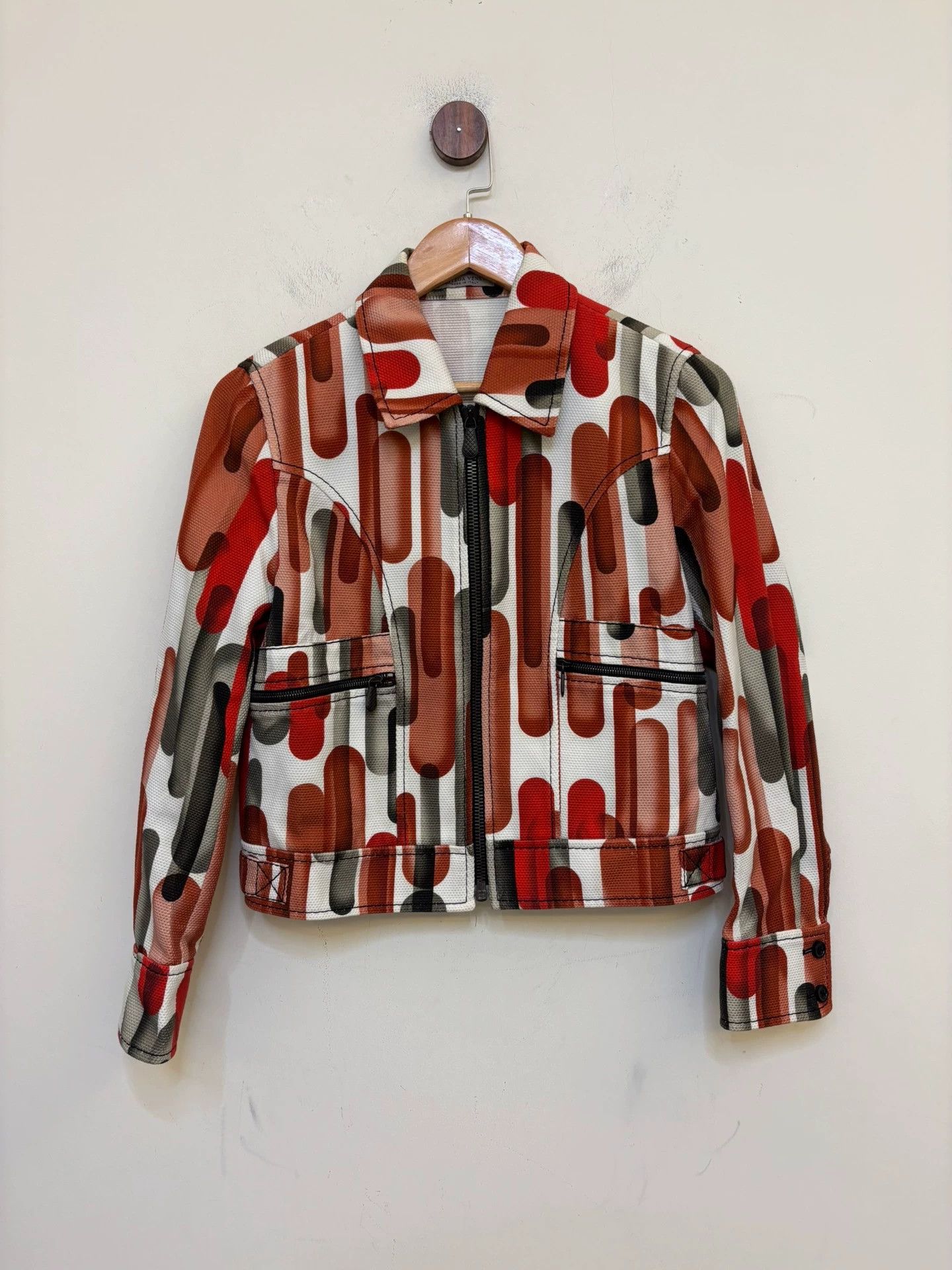 Bottega Veneta Bottega Veneta Women's Short Printed Sashiko Jacket 99% New Size XS / US 0-2 / IT 36-38 - 1 Thumbnail
