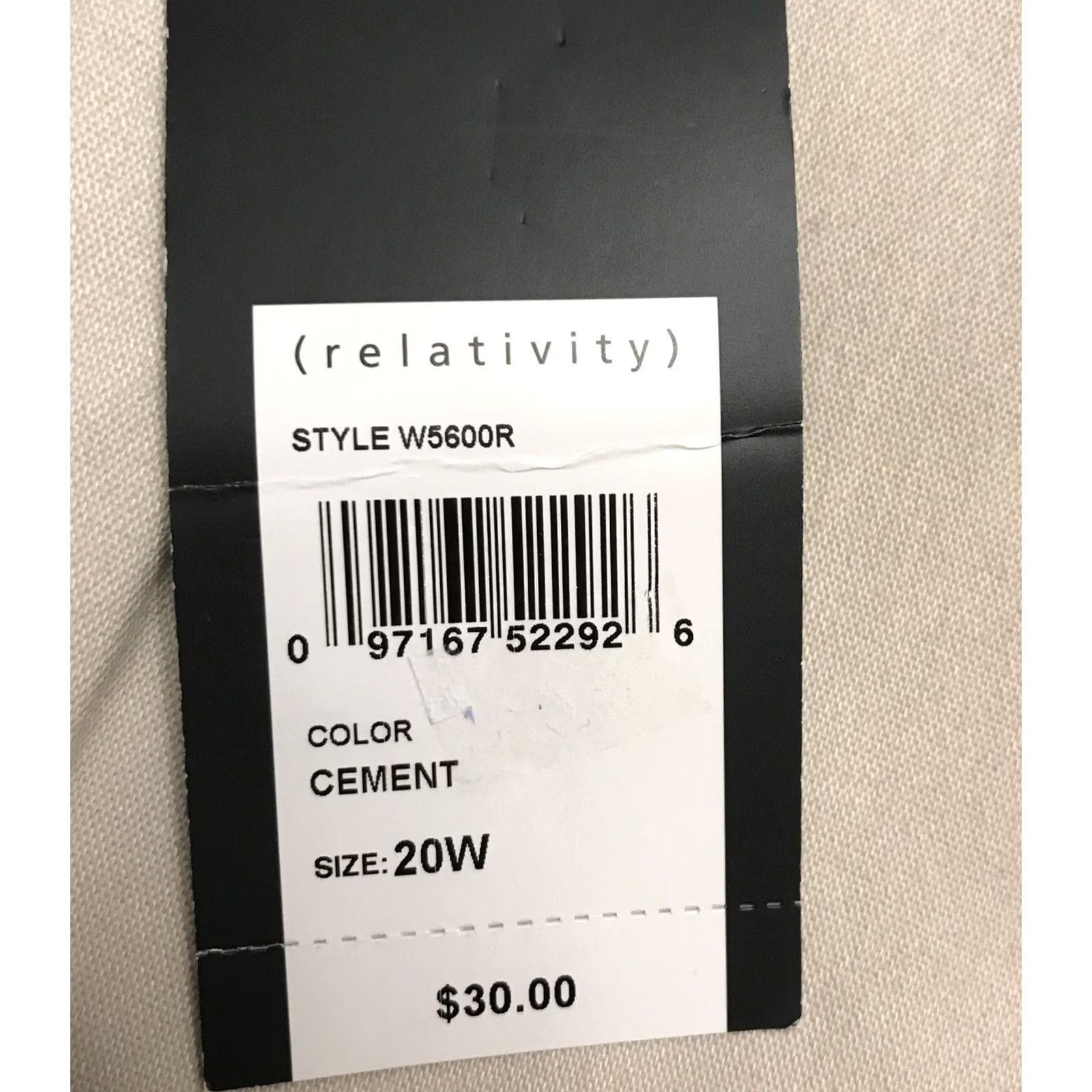 Vintage Relativity Chino Shorts Stretch Pockets Cement Size 20W Women's High Rise 16" Inseam NWT Modern Casual, Plus Size Size 42" / US 20 - 3 Thumbnail
