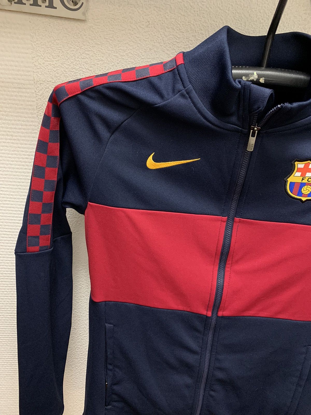 Nike Barcelona Nike soccer bomber S sz Size US S / EU 44-46 / 1 - 8 Thumbnail