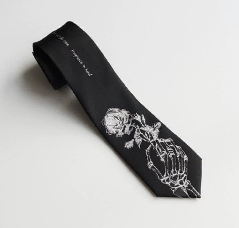 Japanese Brand × The Tie Bar Retro punk rock skeleton rose embroidered neck tie Size ONE SIZE - 2 Thumbnail
