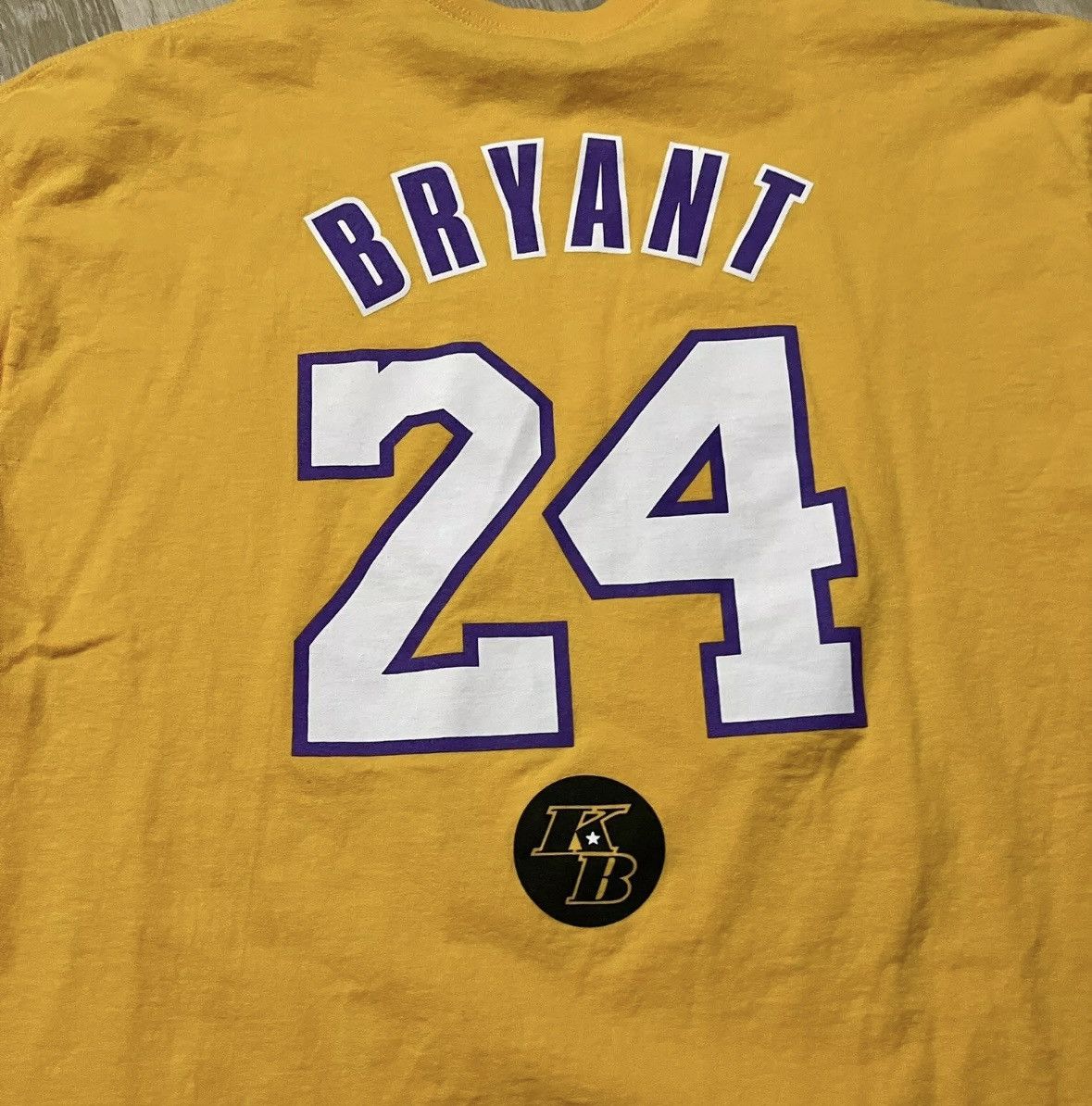 NBA Kobe Bryant 8 24 Memorial Shirt XL LA Lakers 1/31/20 Size US XL / EU 56 / 4 - 3 Thumbnail