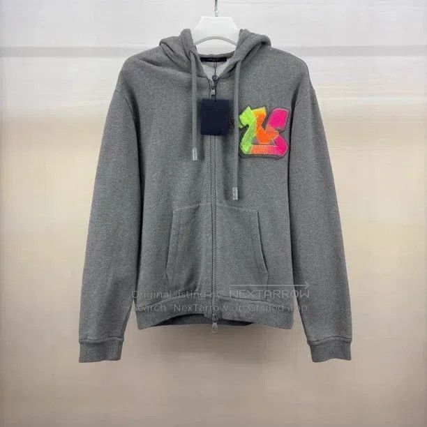 Louis Vuitton Louis Vuitton Colored foam logo zipper jacket Size US M / EU 48-50 / 2 - 1 Thumbnail