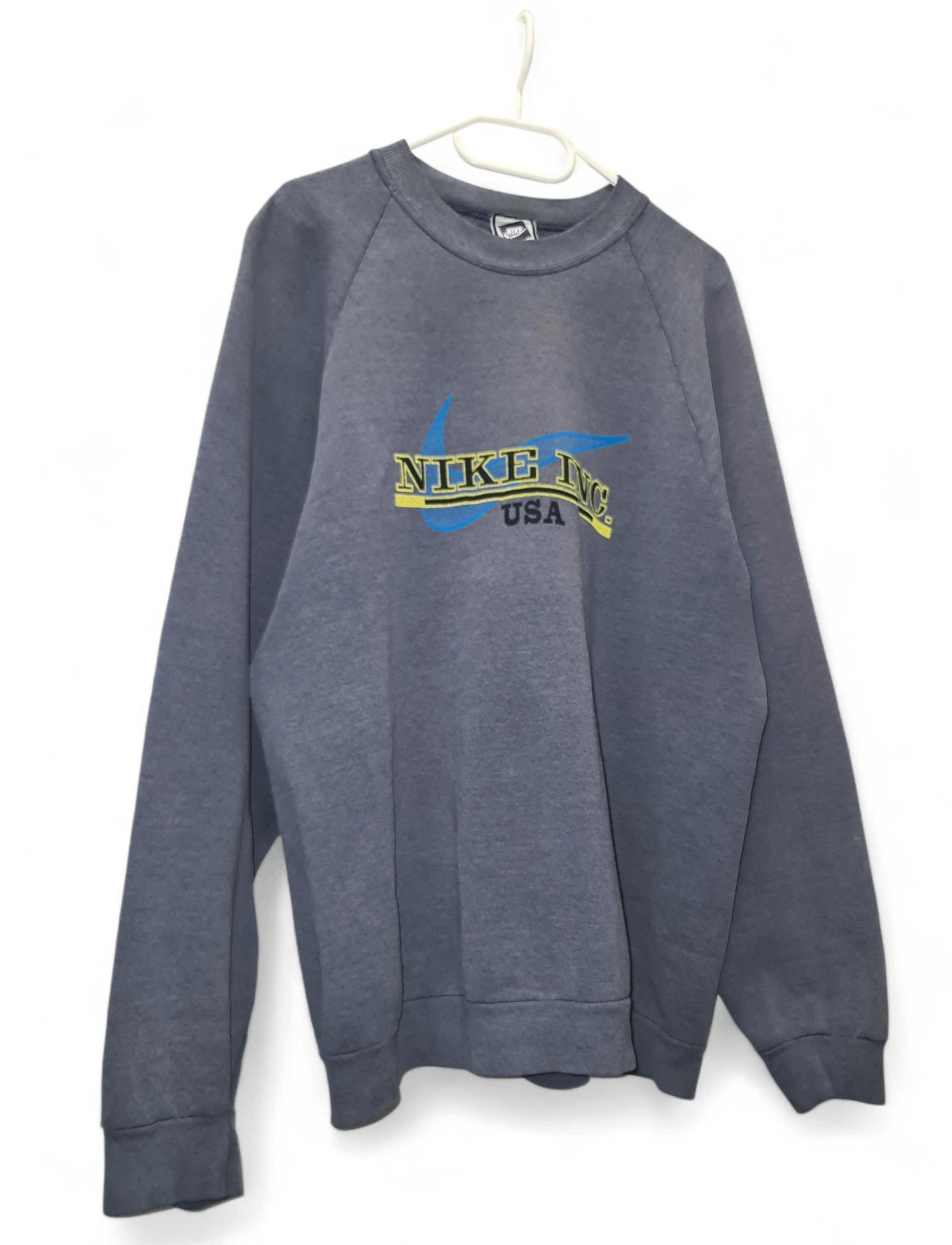 Nike 90s Vintage Nike Black Tab Y2K USA LOGO Sweatshirt Size US M / EU 48-50 / 2 - 2 Thumbnail