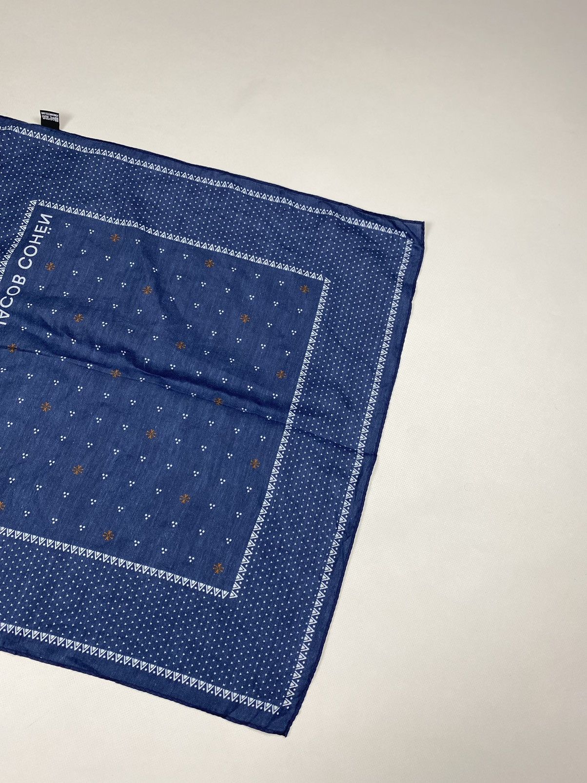 Jacob Cohen Jacob Cohen cotton / silk handkerchief scarves Size ONE SIZE - 9 Thumbnail