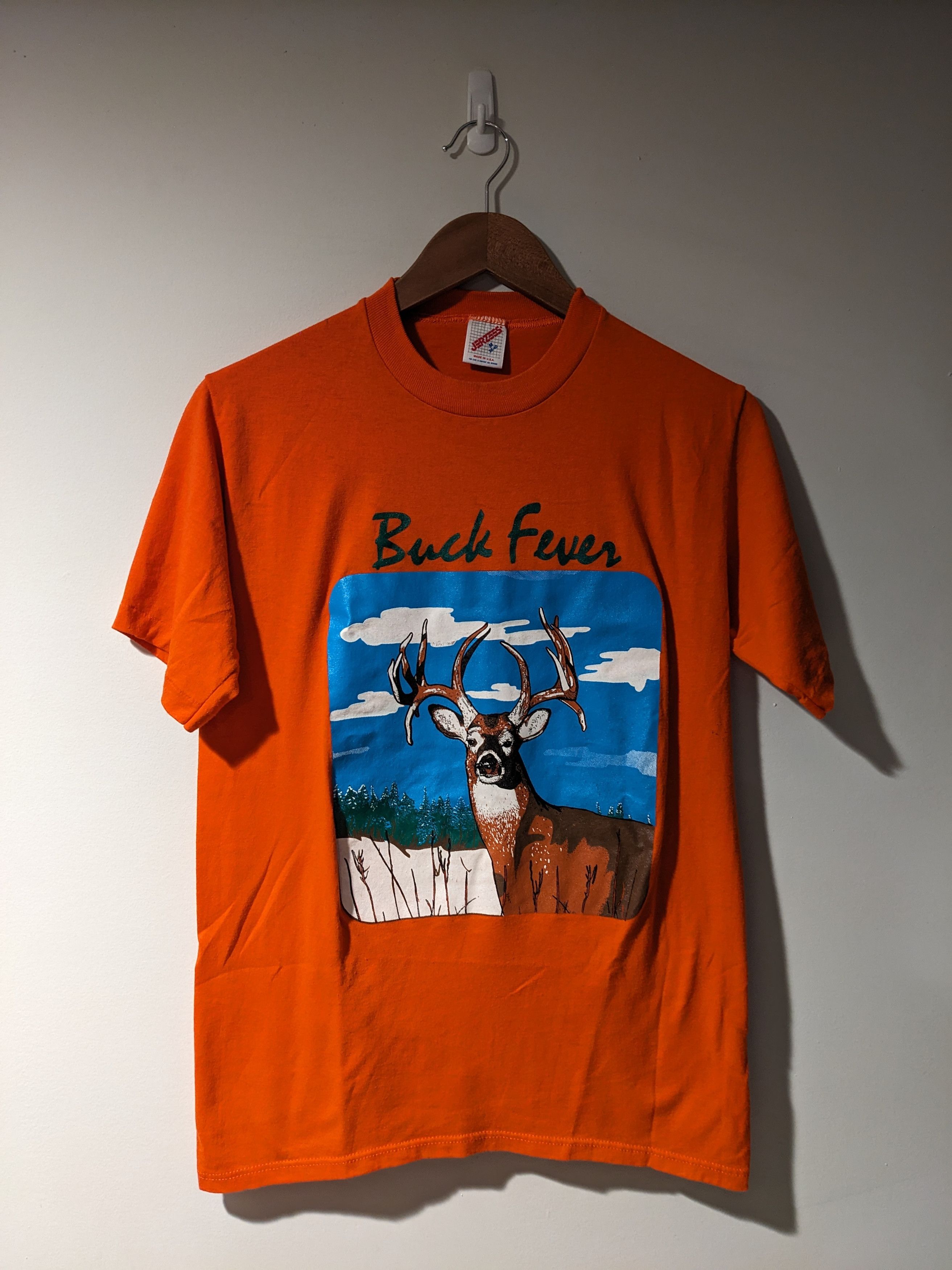 Vintage Vintage 90s Deer Buck Fever Hunting Animal Nature T-Shirt Size US M / EU 48-50 / 2 - 1 Thumbnail