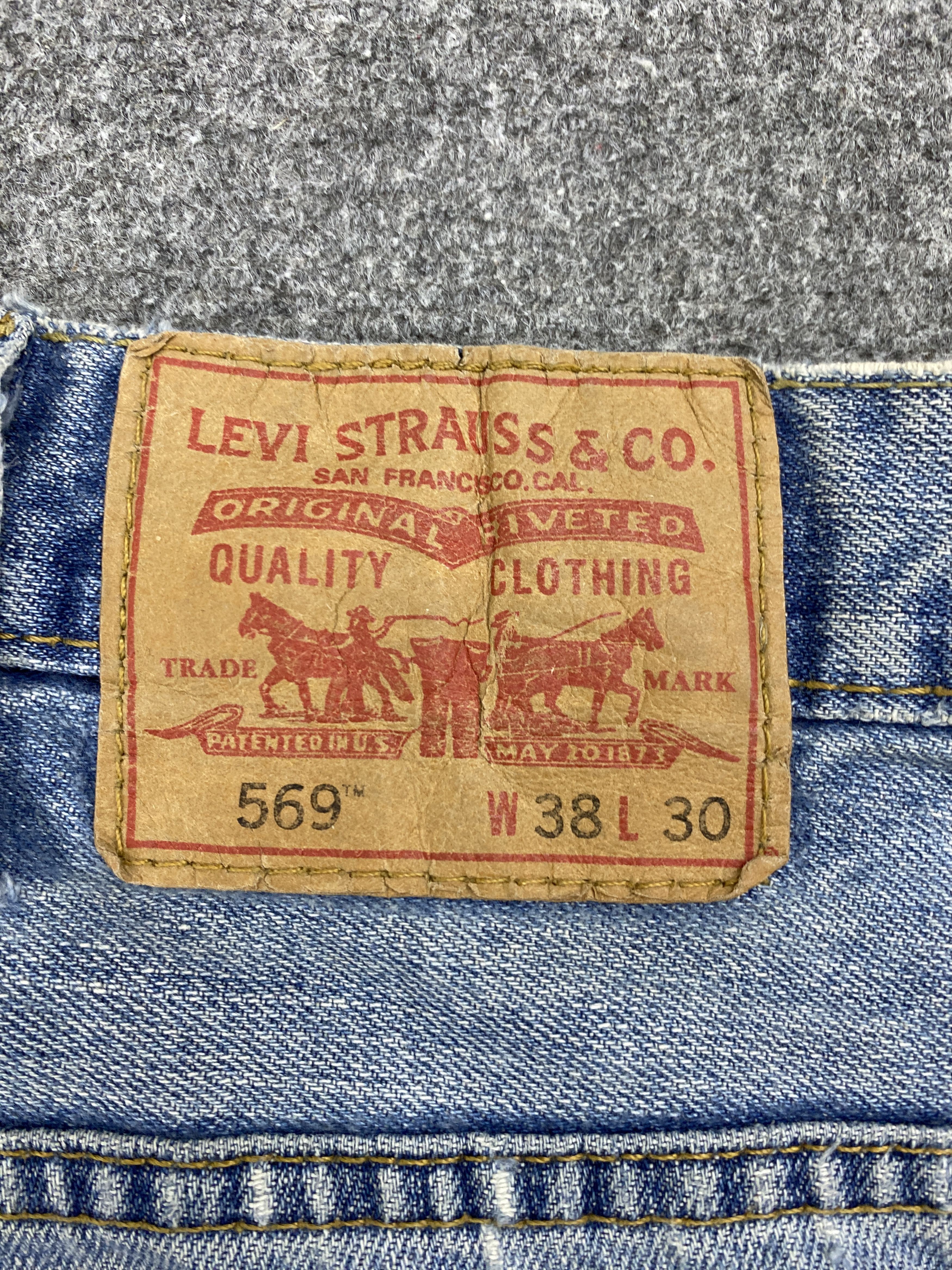 Levi's × Vintage Vintage Levis 569 Loose Straight Cut Jeans Size US 39 - 5 Thumbnail