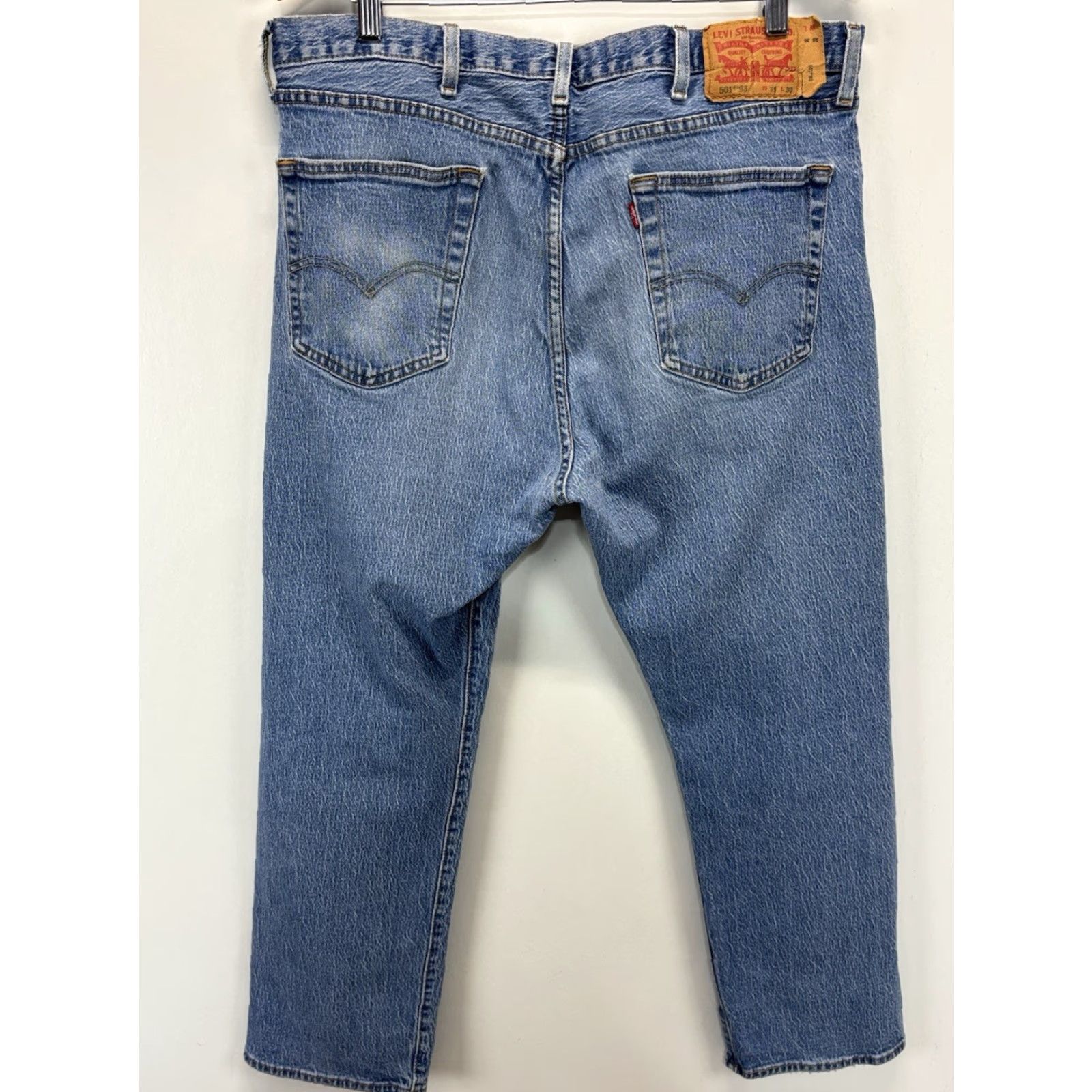 Levi's Levi's 501 Jeans Men's W38 x L30 Blue Denim Straight Leg Distressed Regular Fit 5-Pocket Cotton Blend Spandex Vintage No 90s City Hipster School Mens Size US 38 / EU 54 - 4 Thumbnail