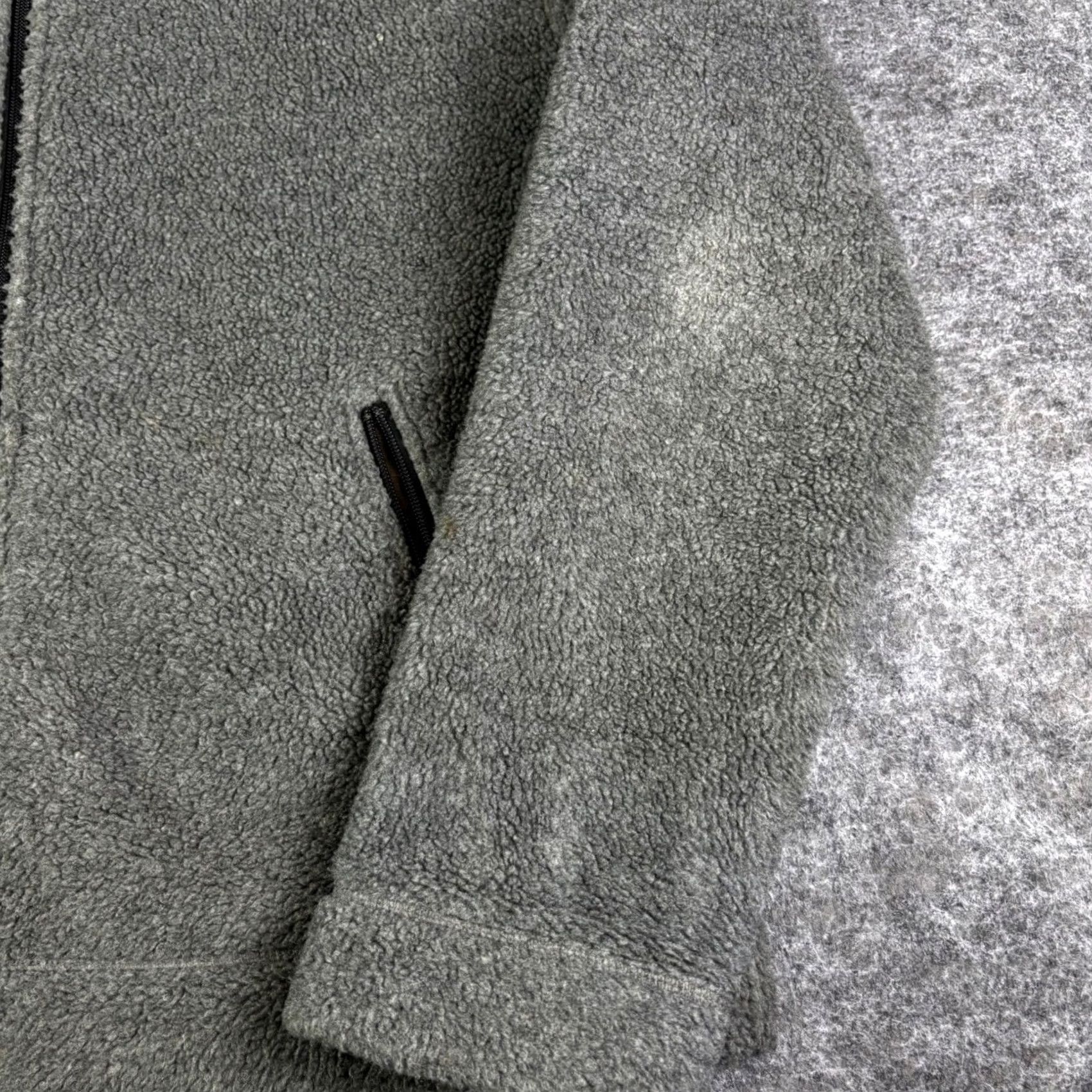 Gap Gap Mens L Gray Sherpa Fleece Full Zip Jacket Mock Neck RN 54023 Gray Marl Shirt Jacket Mens L Gray Sherpa Fleece Full Zip Jacket Size US L / EU 52-54 / 3 - 6 Thumbnail