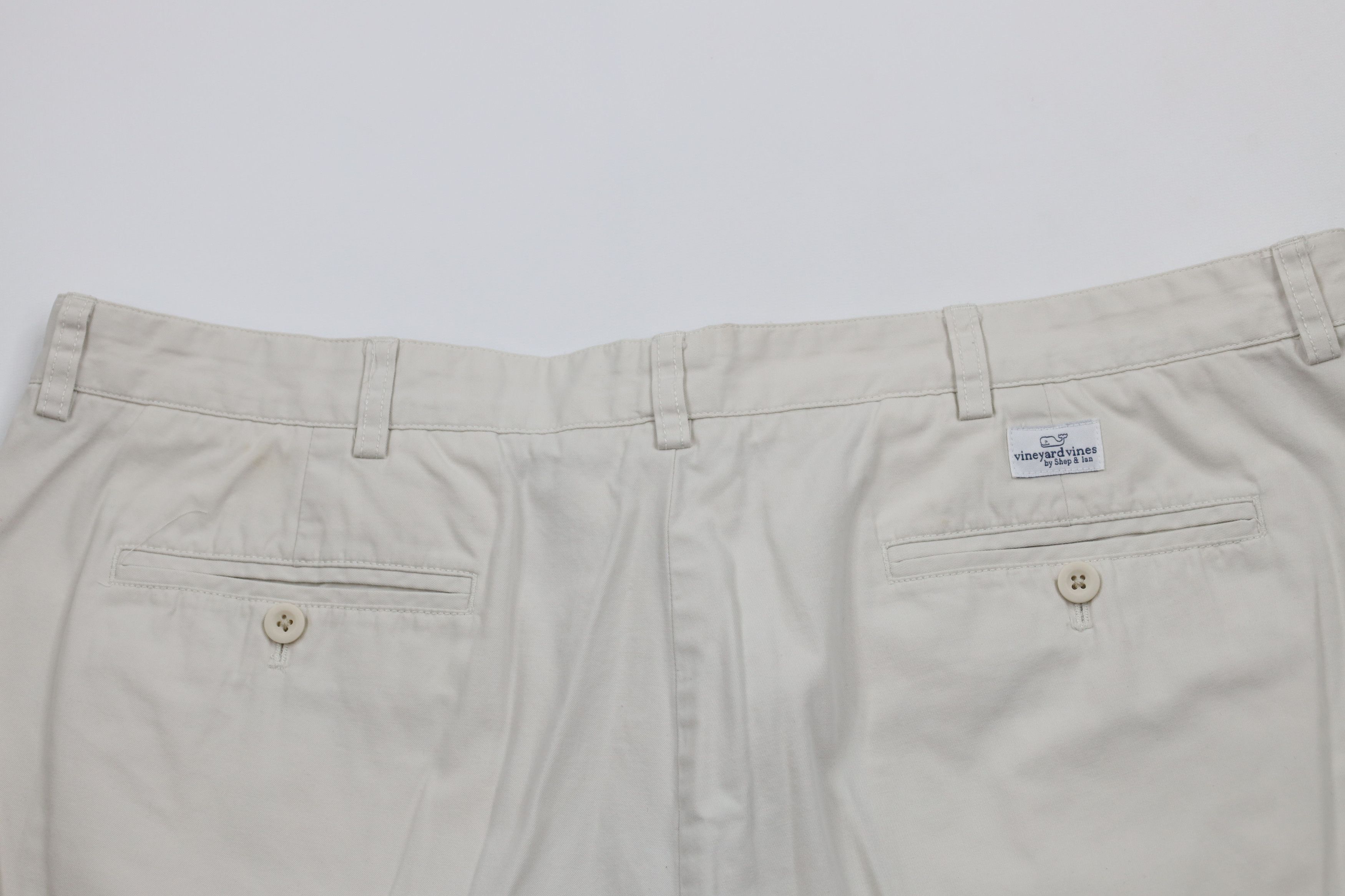Vineyard Vines × Vintage Vineyard Vines Spell Out Club Golfing Golf Shorts Beige Size US 42 / EU 58 - 12 Thumbnail
