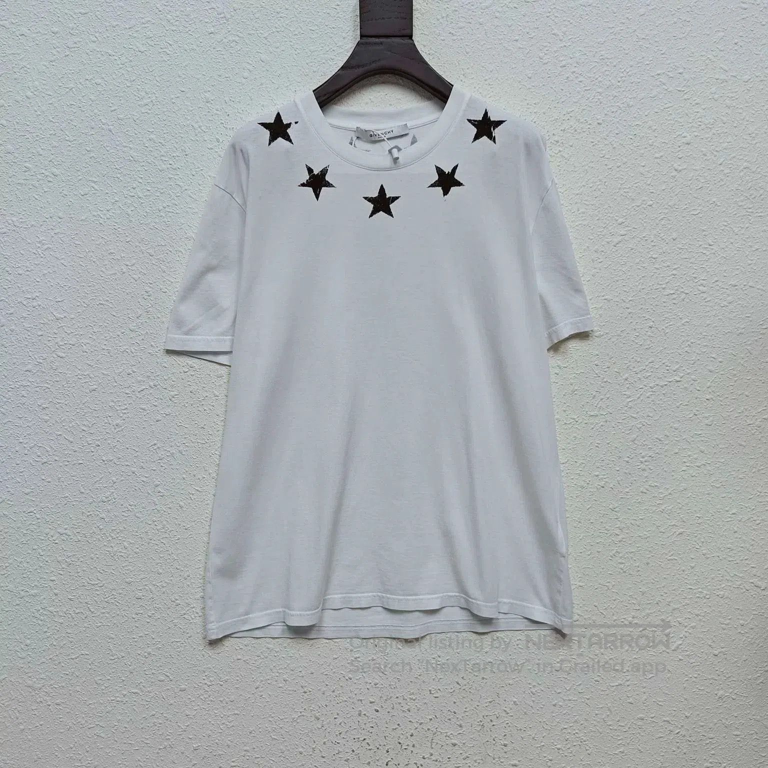 Givenchy givenchy white short sleeve star print shirt. Size US XL / EU 56 / 4 - 1 Thumbnail