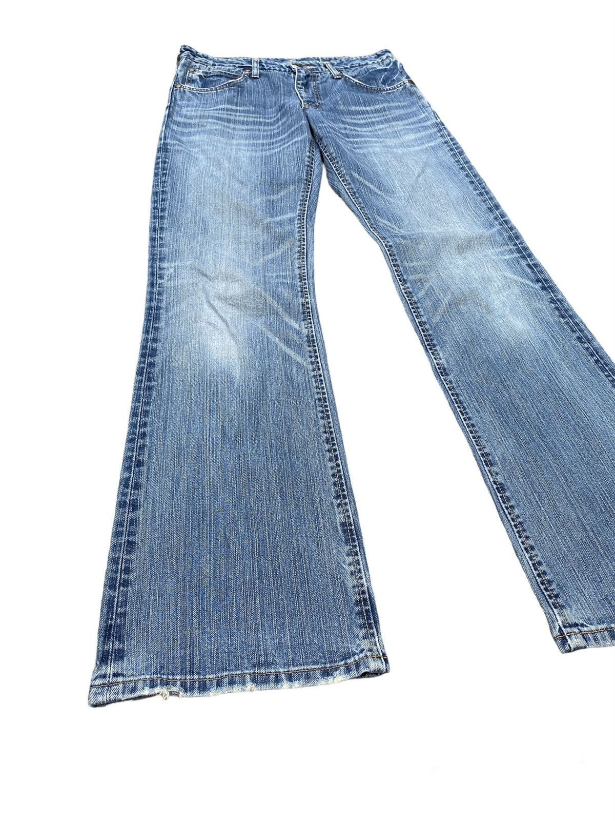 If Six Was Nine × Tornado Mart × Wrangler 2000s - Wrangler Blue Washed Flare Jeans Size US 31 - 1 Thumbnail