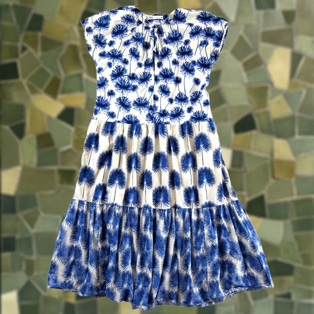 zara blue floral maxi dress ZARA NWT WOMAN CUT OUT FLORAL PRINTED MIDI DRESS Blue / White / 3443/823  Size S