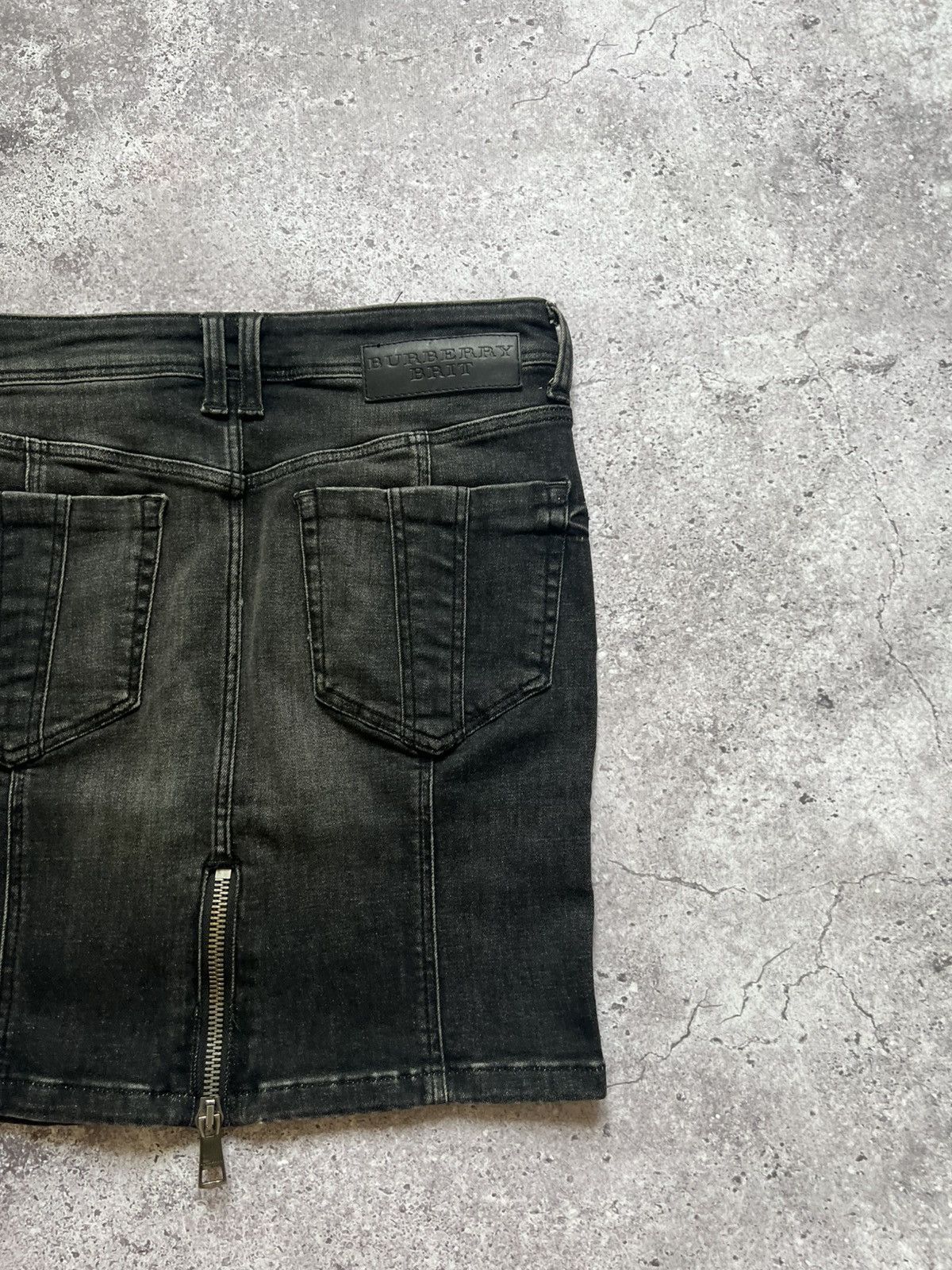 Burberry Burberry Brit Denim Mini Skirt Black Zip Size 30" / US 8 / IT 44 - 4 Thumbnail