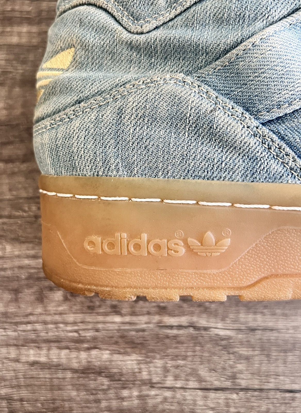 Adidas × Jeremy Scott JS Wings Denim 2.0 Size US 11 / EU 44 - 13 Thumbnail