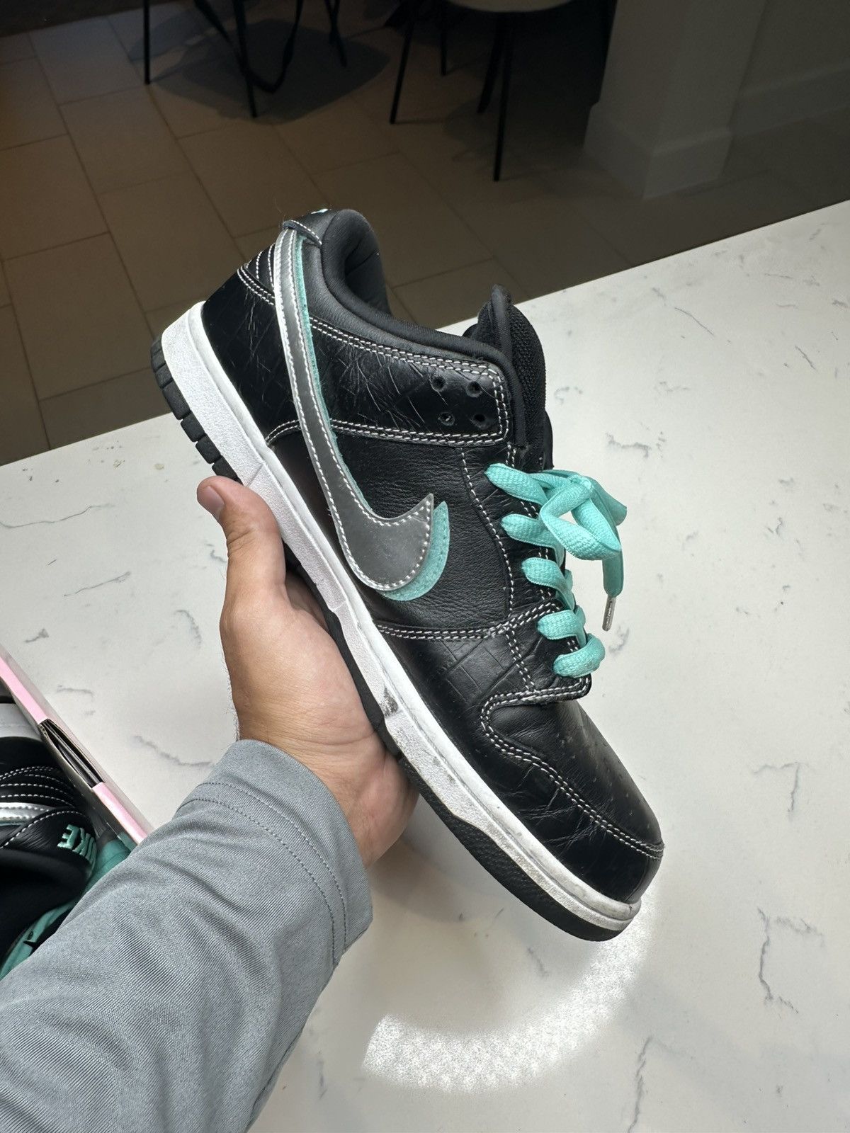 Diamond Supply Co. × Nike DIAMOND NIKE SB DUNK LOW Size US 10.5 / EU 43-44 - 11 Thumbnail
