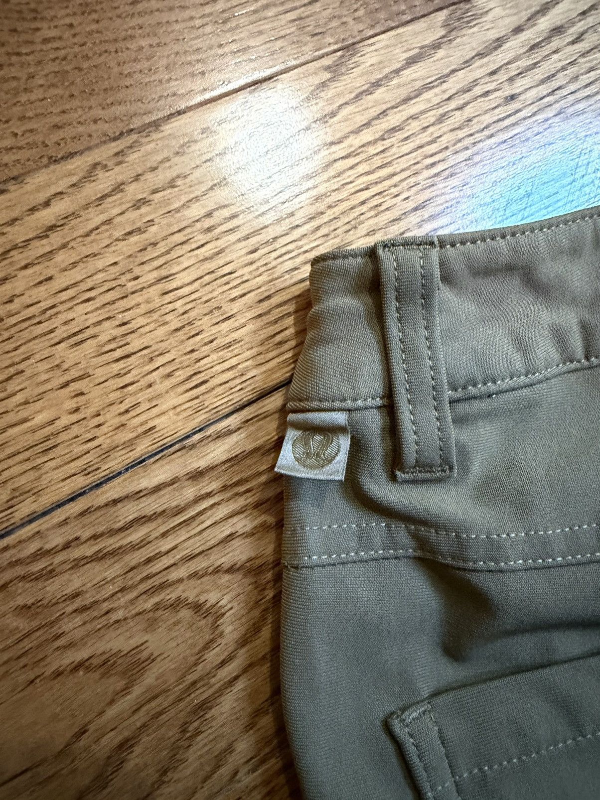 Lululemon Lululemon ABC Slim-Fit 5 Pocket Pant - Nomad - 33x30 Size US 33 - 4 Thumbnail