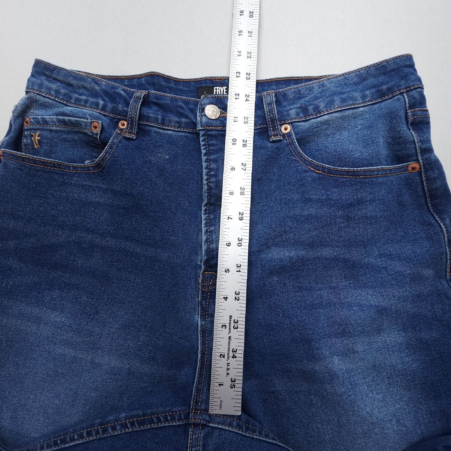 Frye Frye Jeans Cuffed Crop Size 10 Blue High Rise Stretch Denim 28" Inseam Women Regular 5-Pocket Pattern Solid Size 32" / US 10 / IT 46 - 7 Thumbnail