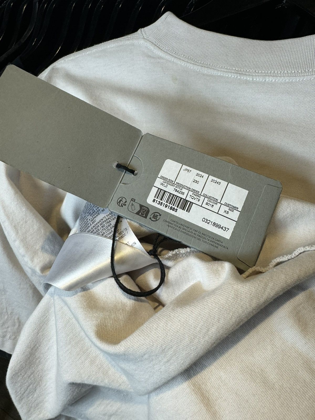Balenciaga Balenciaga Active Reflective Logo Oversized White Tee - XS Size US L / EU 52-54 / 3 - 14 Thumbnail