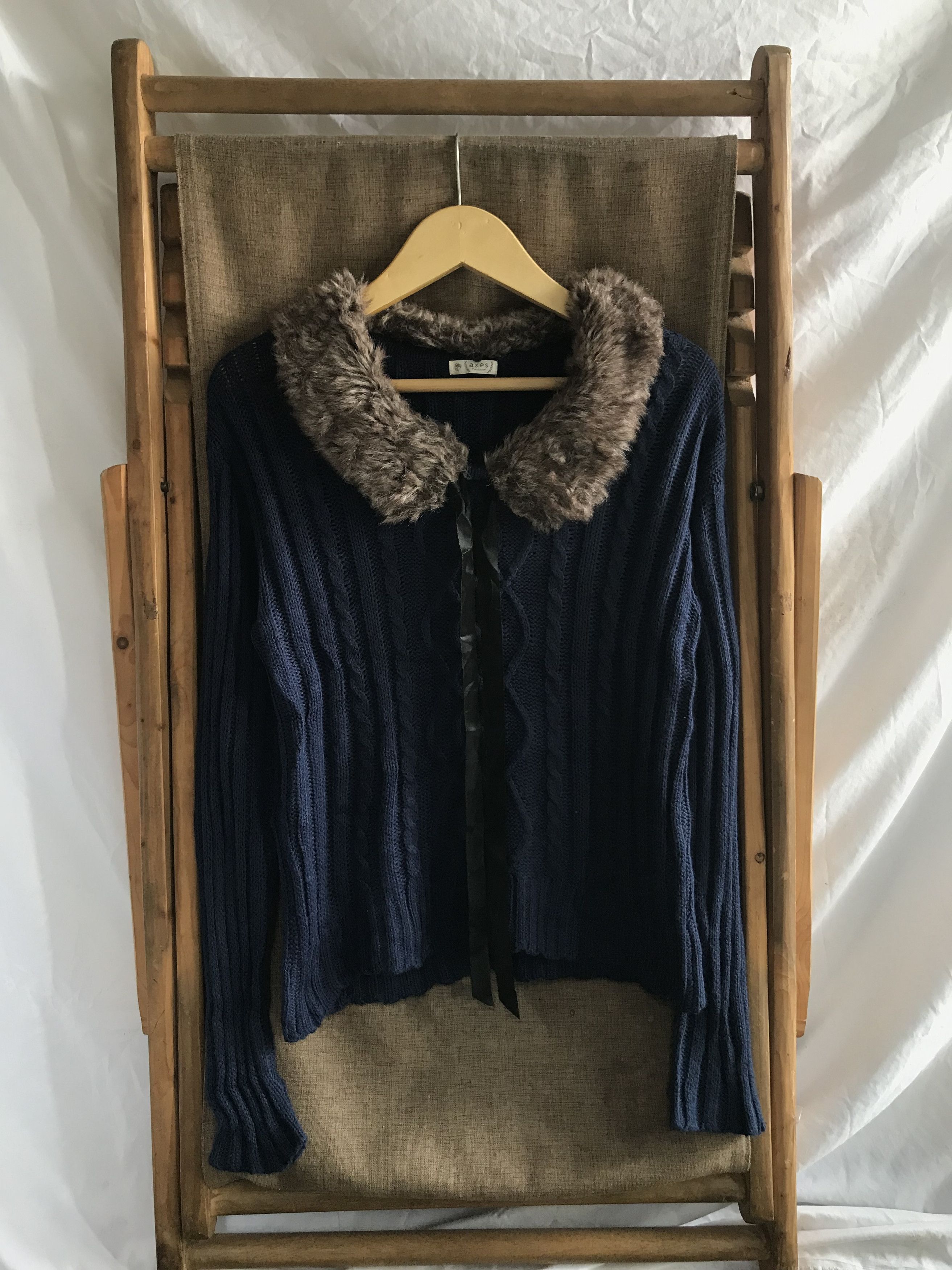 20471120 Axes Femme Japanese Brand Knitted Fur Neck Size S / US 4 / IT 40 - 3 Thumbnail