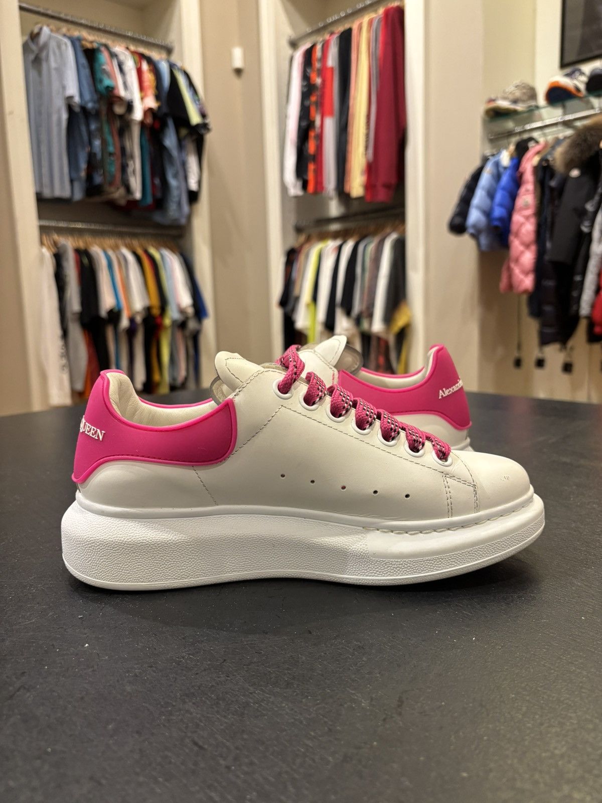 Alexander McQueen Alexander McQueen Pink Silicone Oversized Sneaker Size US 5 / EU 37 - 3 Thumbnail