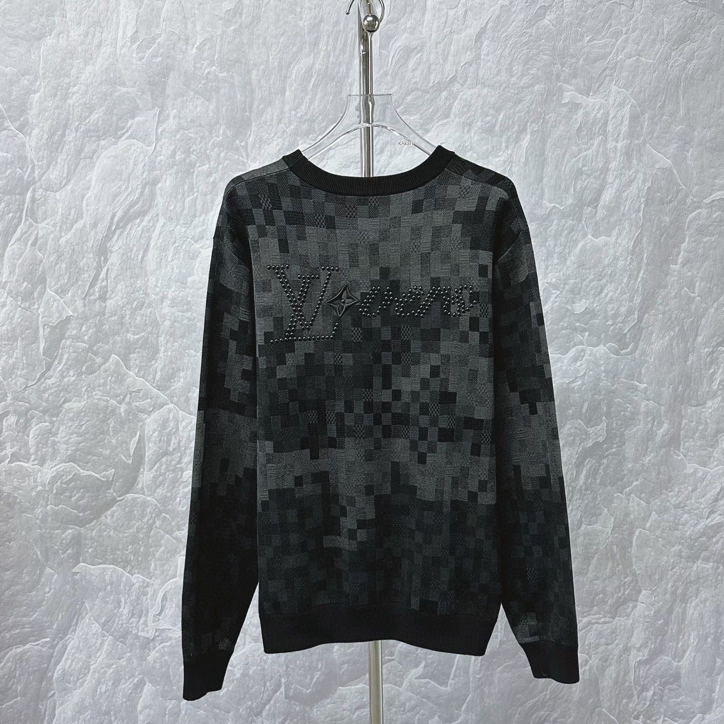 Louis Vuitton Louis Vuitton SS25 Pharrell Mosaic Embroidery Sweater Size US XL / EU 56 / 4 - 4 Thumbnail