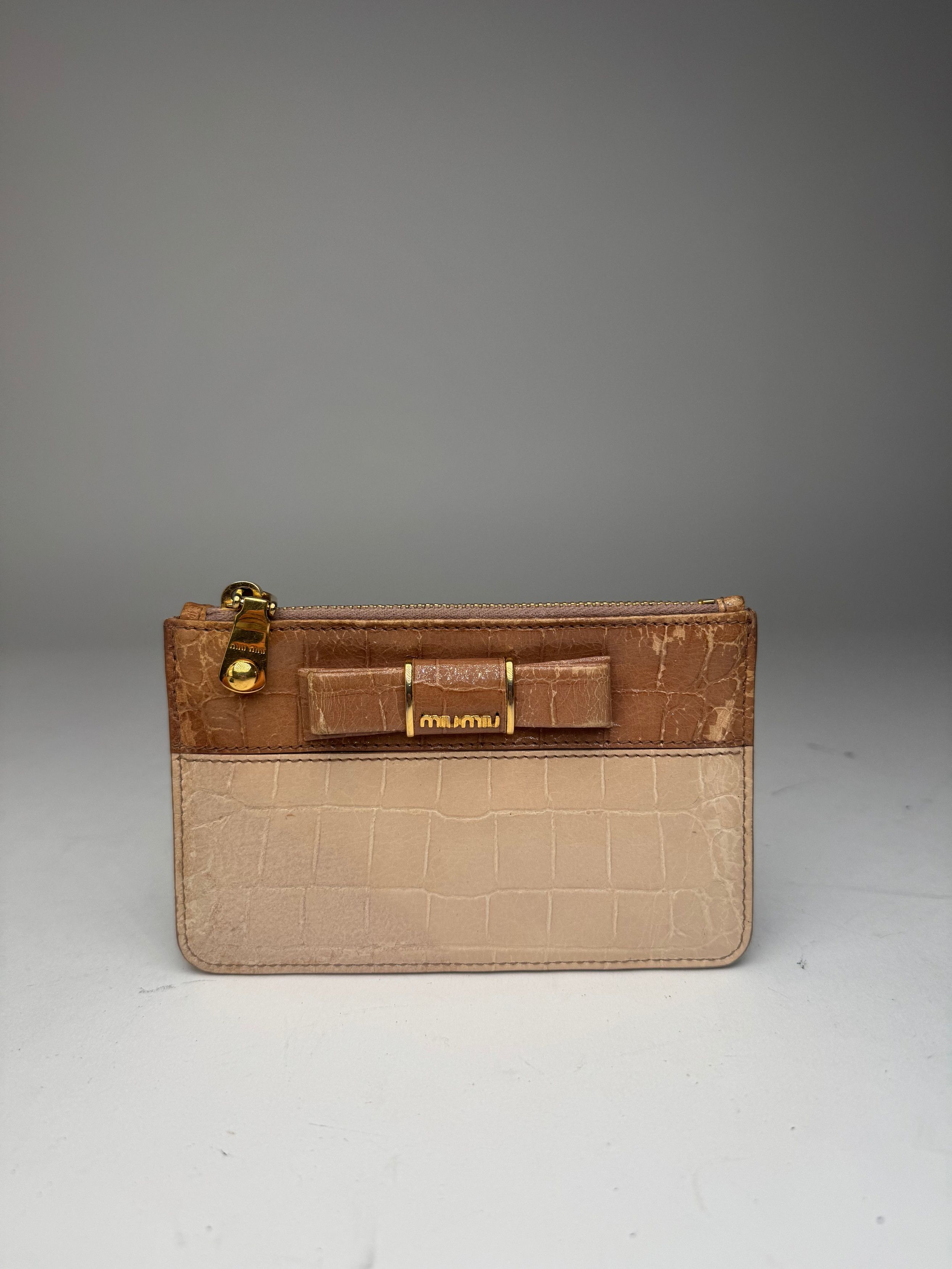 Miu Miu Vintage Patent Leather Card holder Beige Brown Size ONE SIZE - 1 Thumbnail