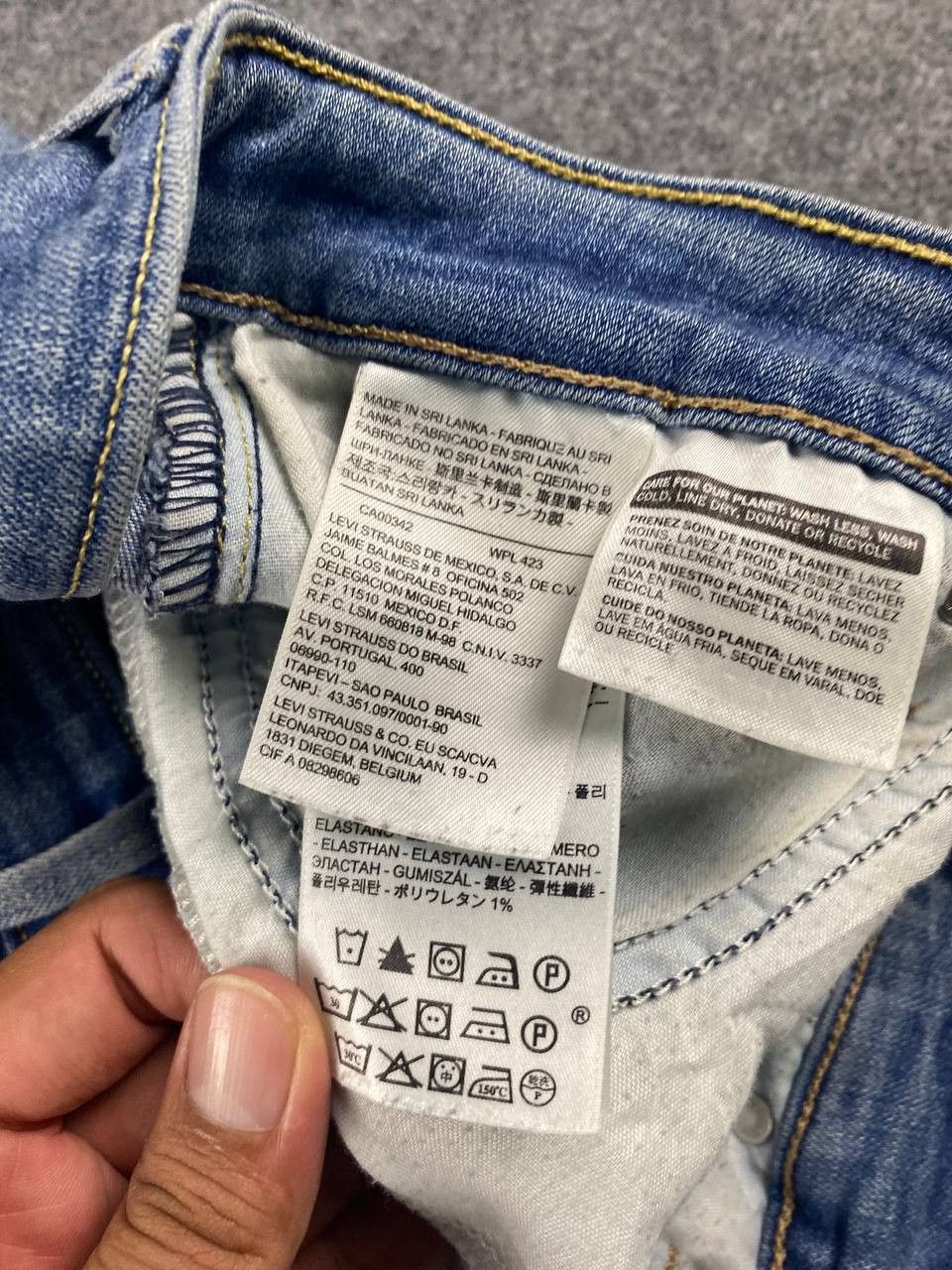 Levi's levis 575 mid rise skinny distressed denim Size 31" - 13 Thumbnail
