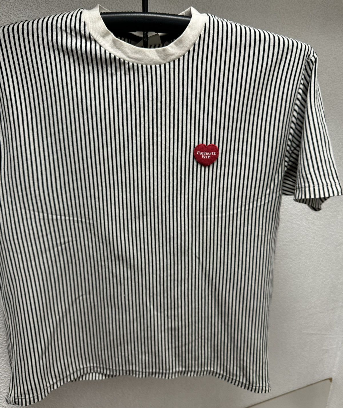 Carhartt Wip Carhartt wip vintage stripped t-shirt M sz Size US M / EU 48-50 / 2 - 3 Thumbnail