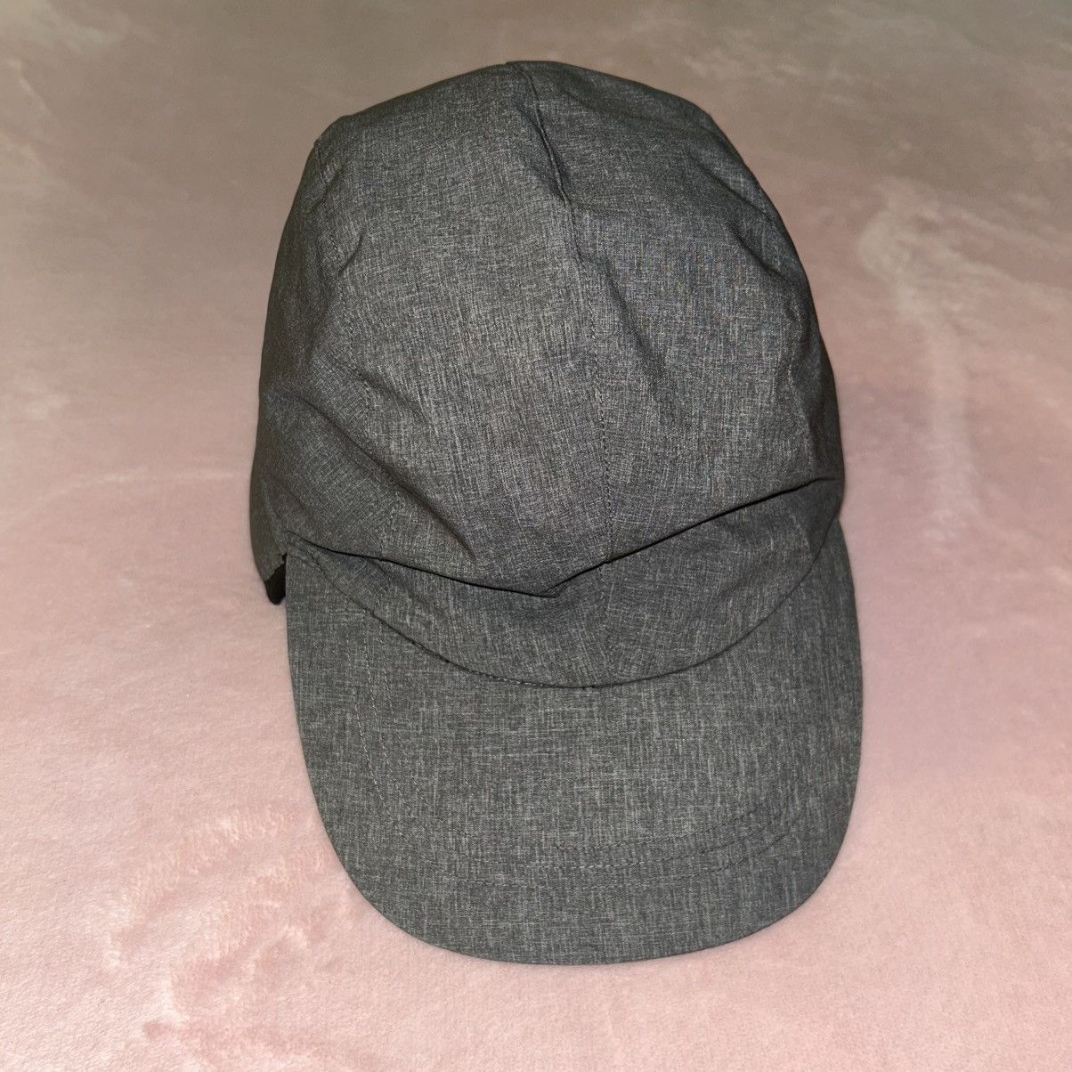 Eddie Bauer Gray trapper hat down filled fleece around ears/neck S/M Size ONE SIZE - 1 Thumbnail