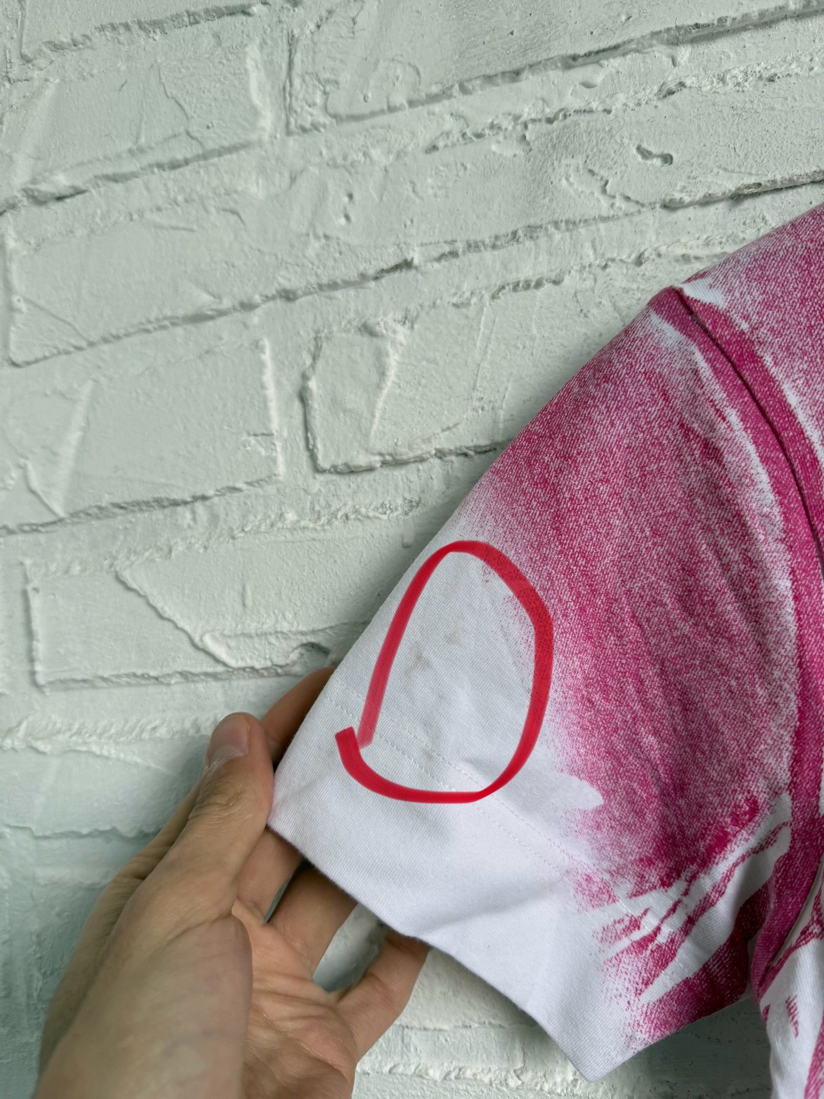 Burberry Rare Vintage Burberry pink washed denim logo t-shirt Size L / US 10 / IT 46 - 7 Thumbnail