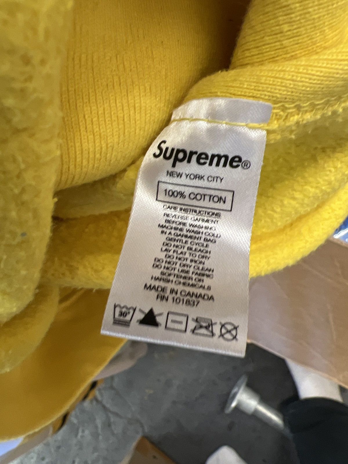 Supreme Supreme Leather S Logo Yellow Hoodie Size US M / EU 48-50 / 2 - 5 Thumbnail
