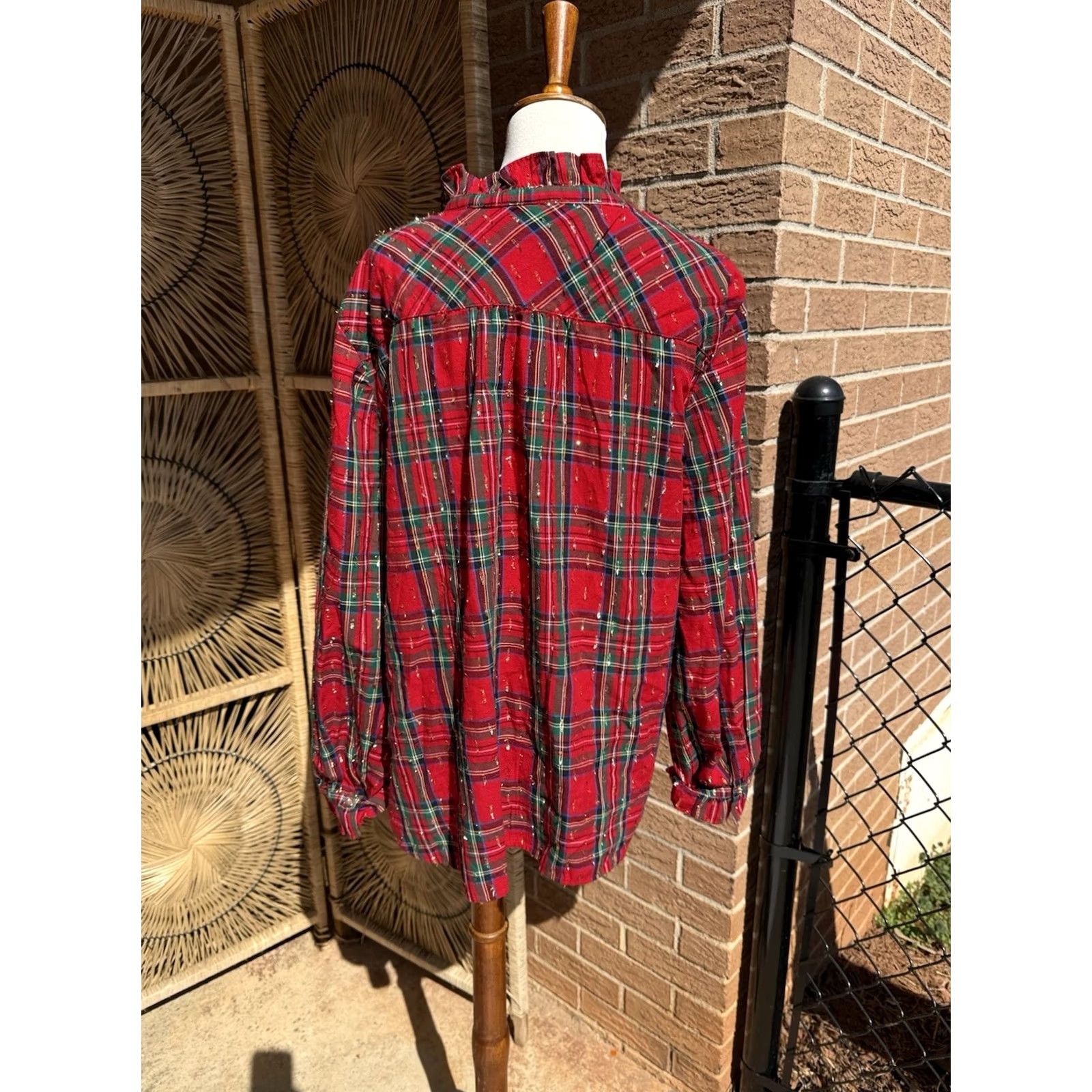 Talbots Talbots Button Up Shirt XL Red White Plaid Shimmer Ruffle Long Sleeves Woman Regular Sleeves Button-Up Casual Holiday Colorful Canvas? Size XL / US 12-14 / IT 48-50 - 2 Thumbnail