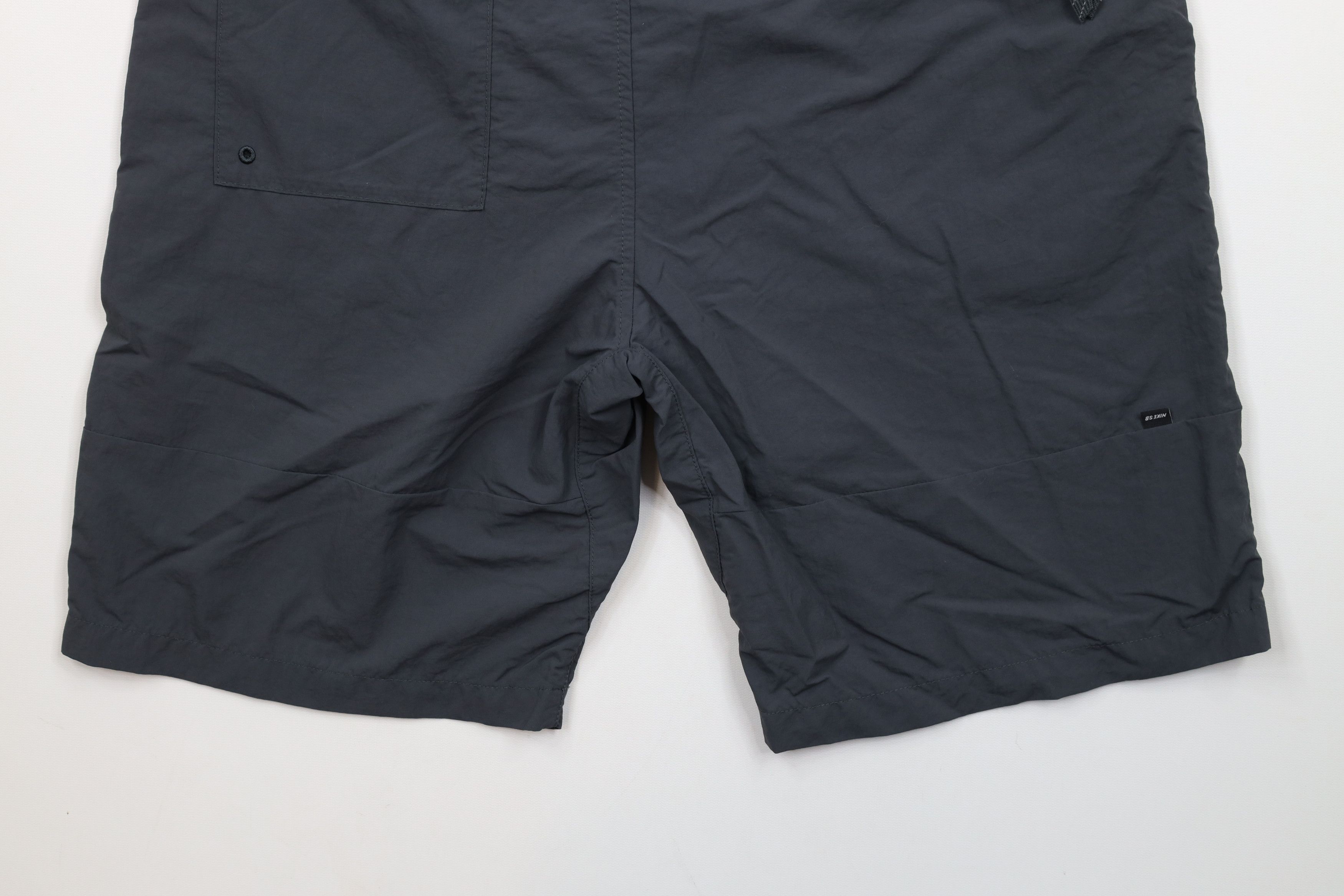 Nike × Vintage Vintage Y2K Nike SB Skateboarding Skateboard Shorts Gray Size US 32 / EU 48 - 12 Thumbnail