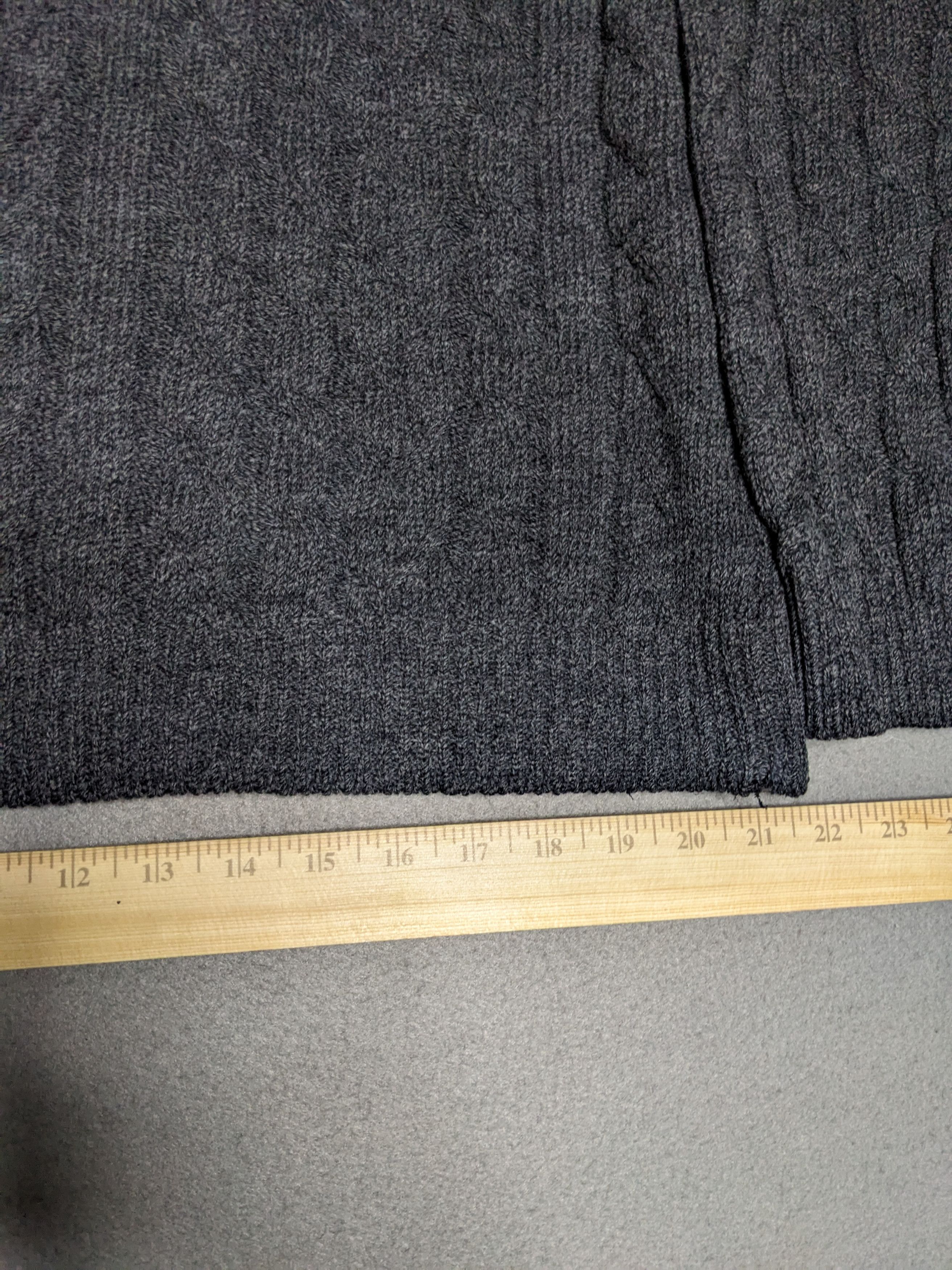 Lacoste VTG 80s Lacoste Wool Cable Knit Turtleneck Sweater Large Size US L / EU 52-54 / 3 - 8 Thumbnail