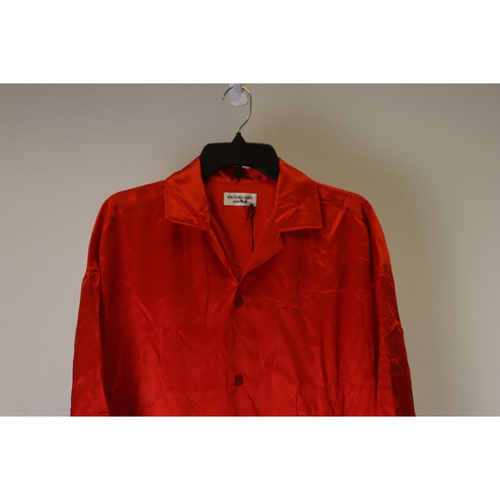 Balenciaga o1rshd1 Fluid Silk Satin Short Sleeve Shirt in Red Size US M / EU 48-50 / 2 - 2 Thumbnail
