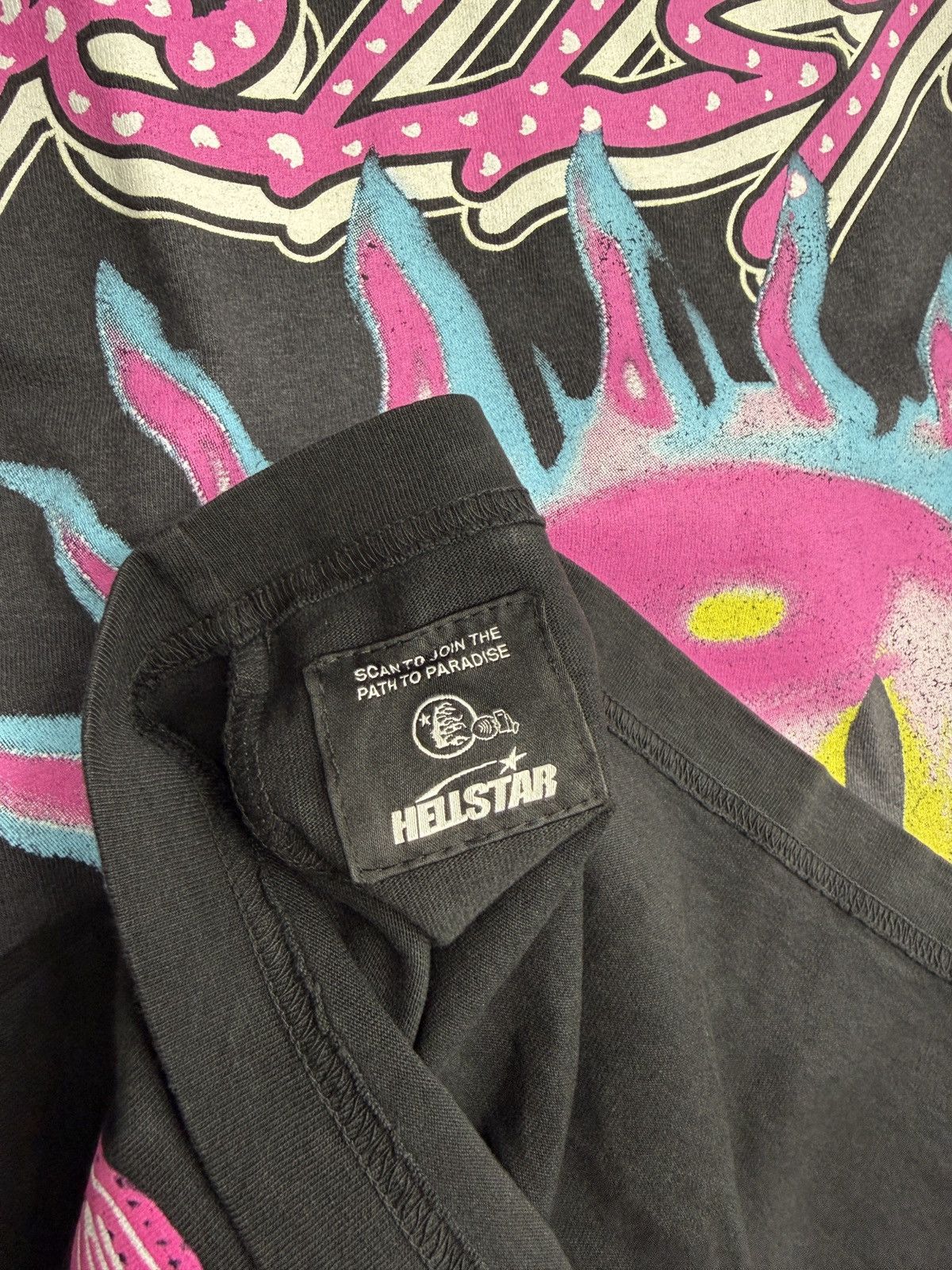 HELLSTAR Hellstar Sun Smile T-shirt Size US XXL / EU 58 / 5 - 6 Thumbnail