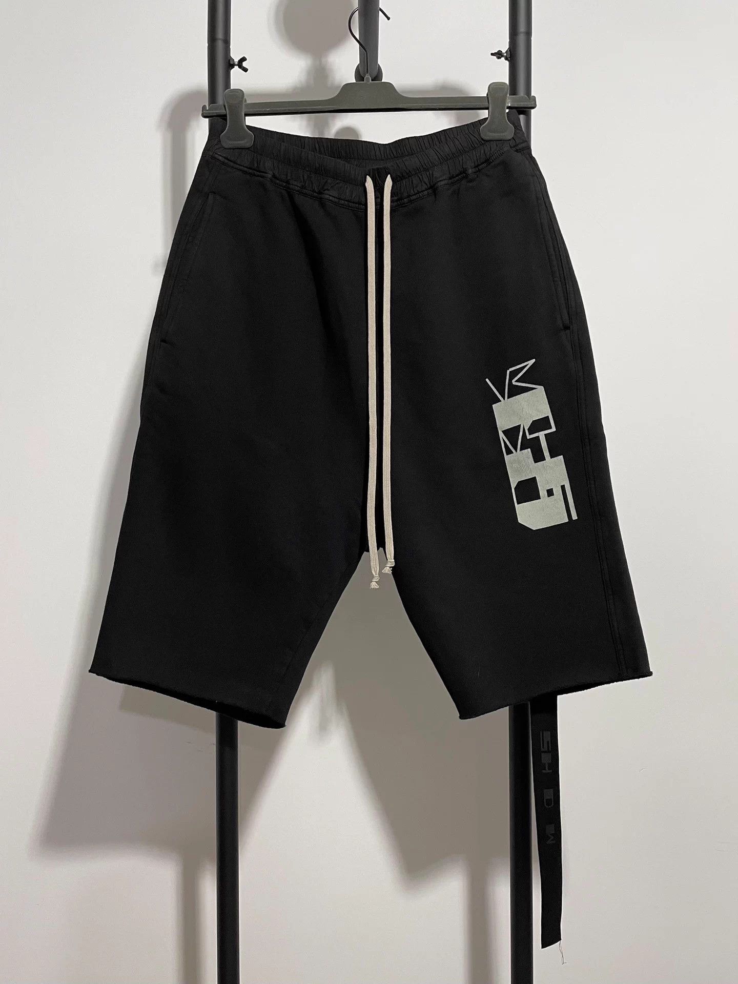 Rick Owens Rick Owens Fleece Lined Shorts XS-L Size US 34 / EU 50 - 1 Thumbnail