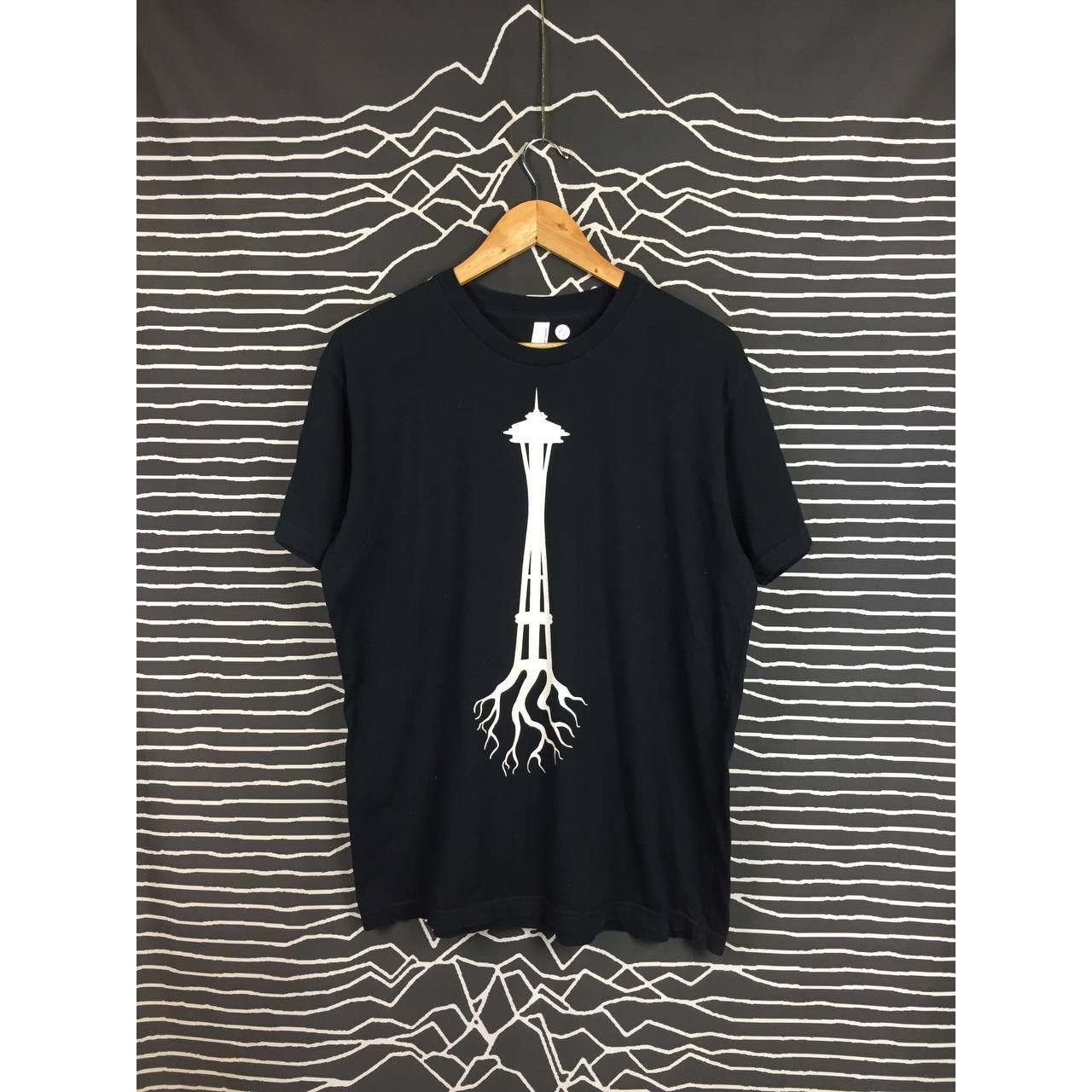 American Apparel Seattle Washington Space Needle Observation Tower Tee Size US L / EU 52-54 / 3 - 2 Thumbnail