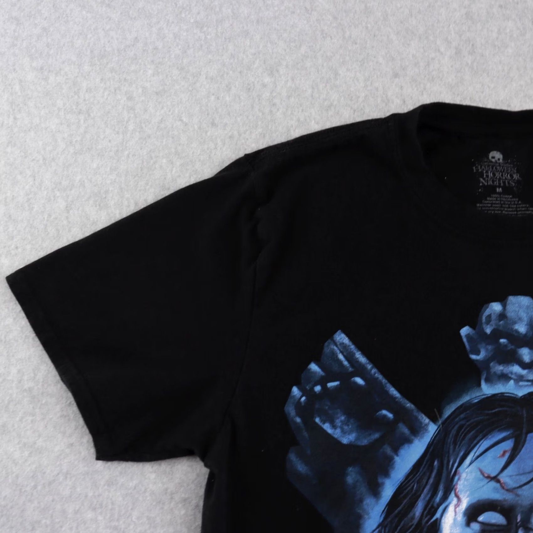 Vintage Halloween Horror Nights THE EXORCIST Graphic T-Shirt Crew Neck Adult Medium Black Mens Size US M / EU 48-50 / 2 - 5 Thumbnail